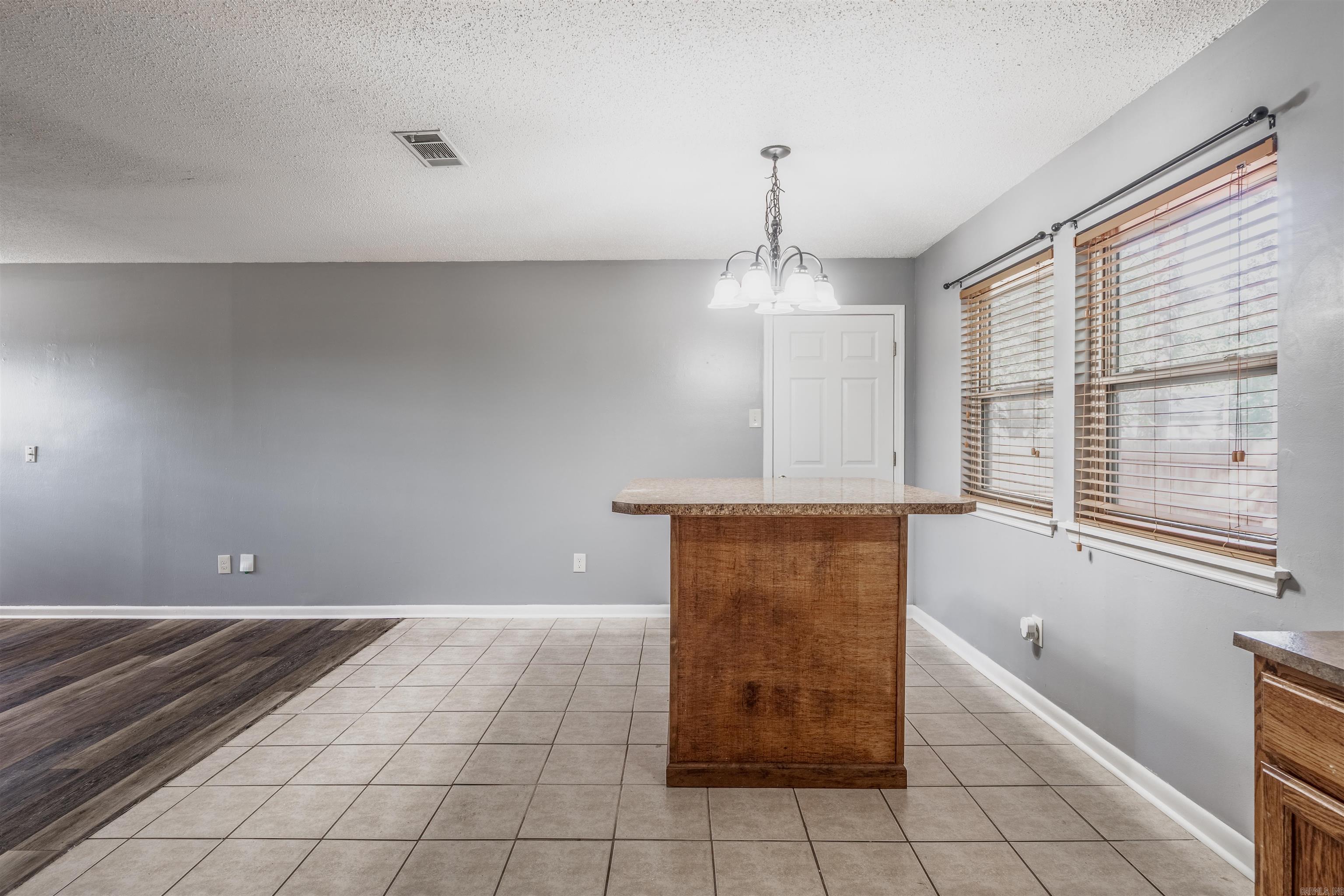 9316 Carnahan  Little Rock, AR