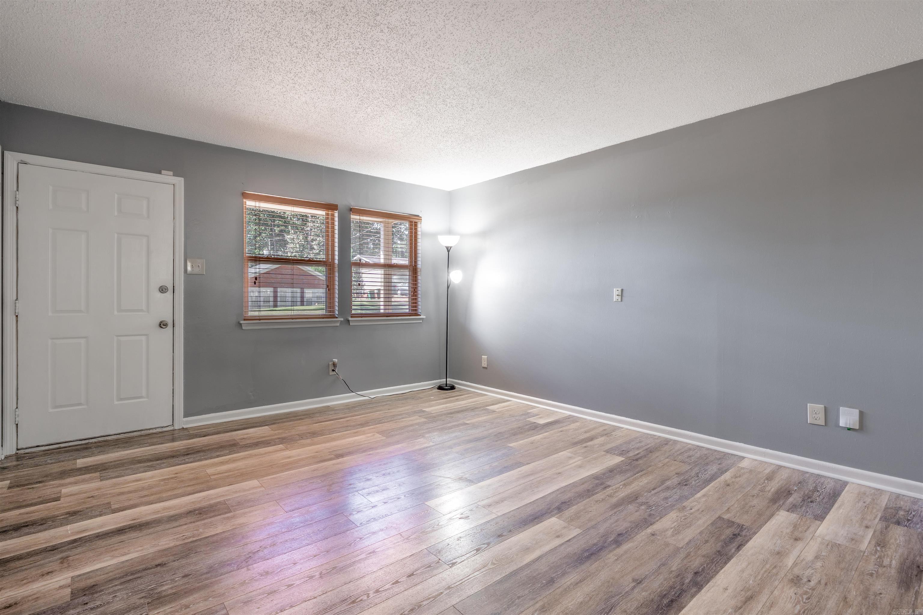 9316 Carnahan  Little Rock, AR