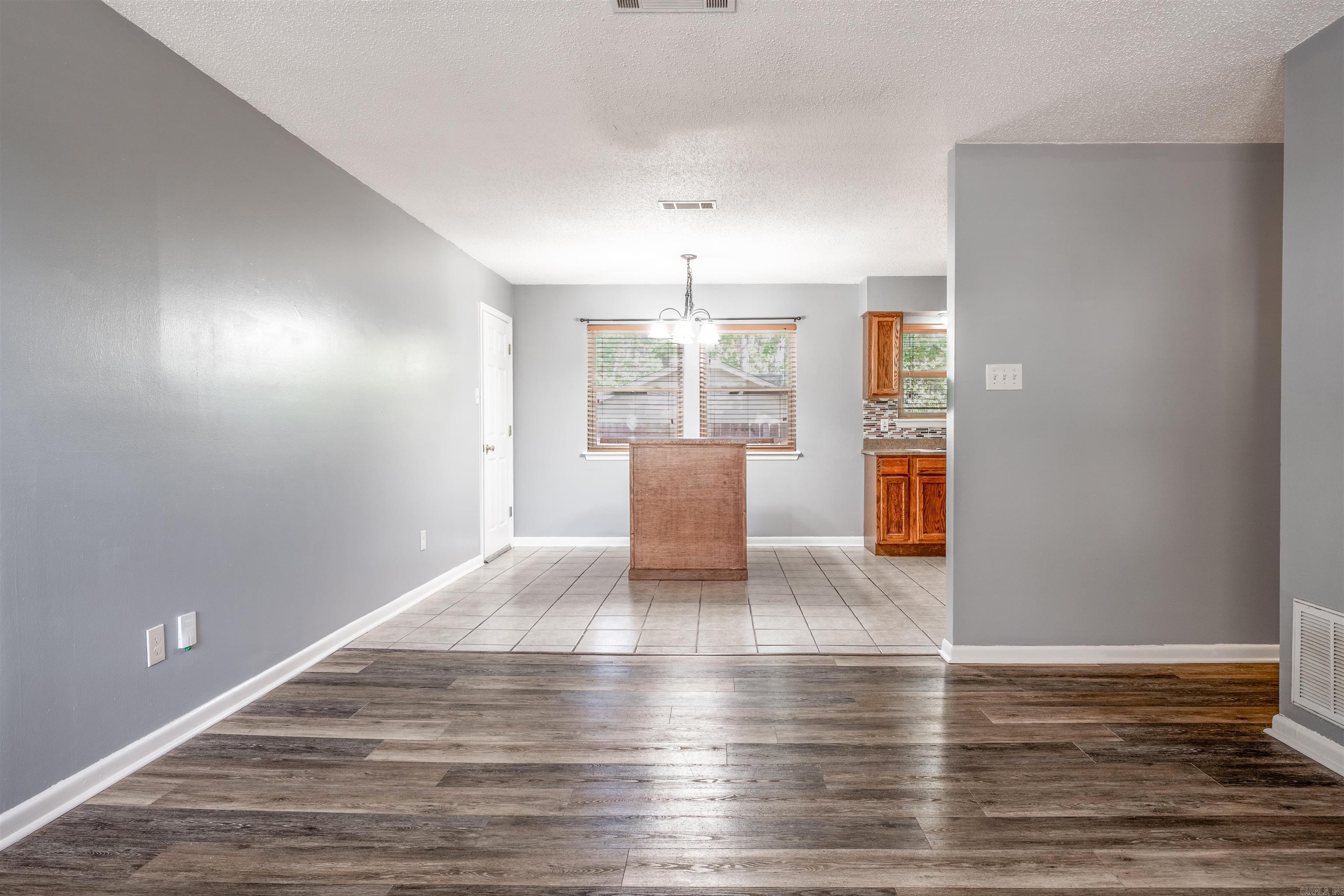 9316 Carnahan  Little Rock, AR