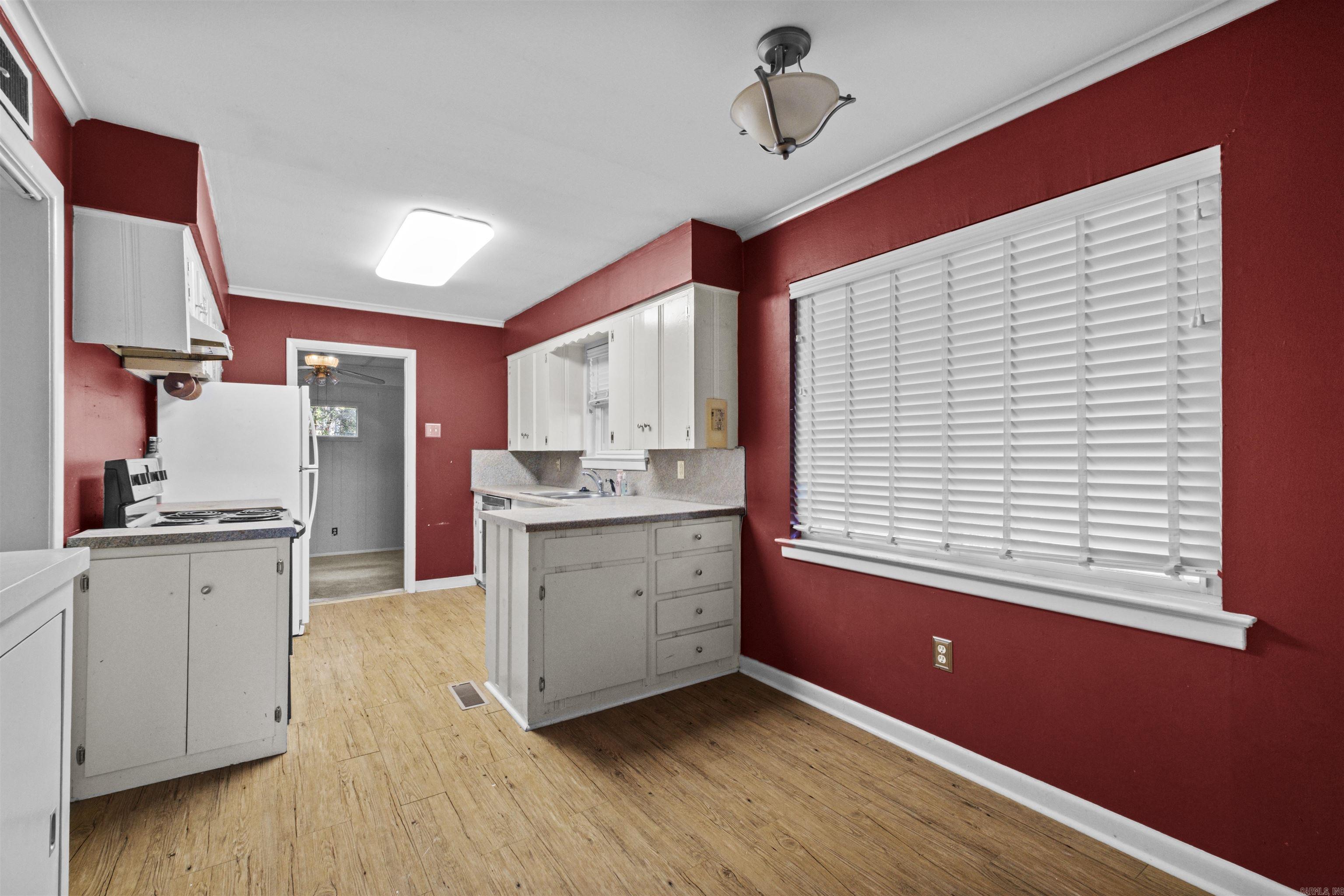 307 S Claremont Avenue Sherwood, AR 72120