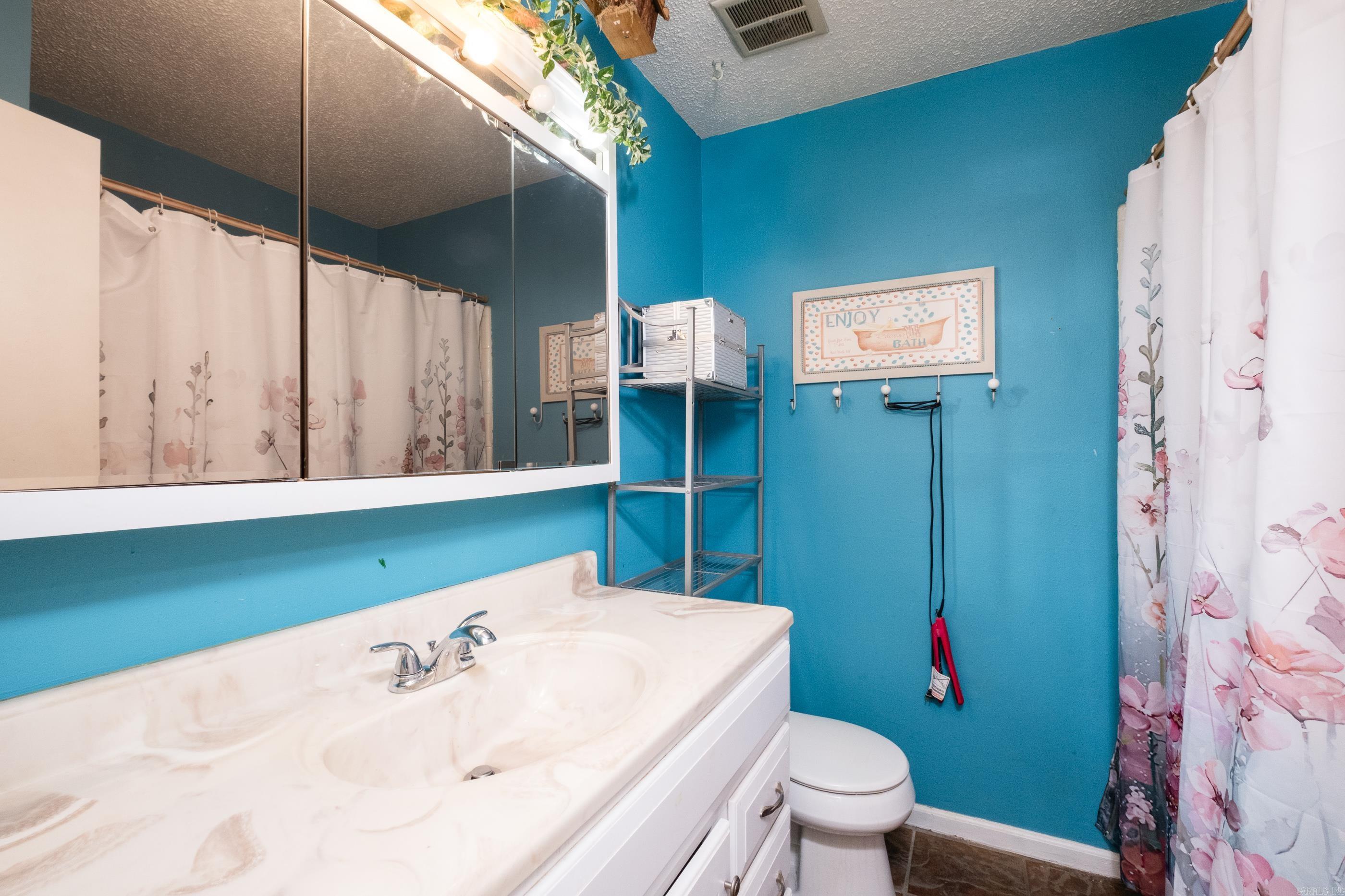 5901 Leabrook Lane  Sherwood, AR