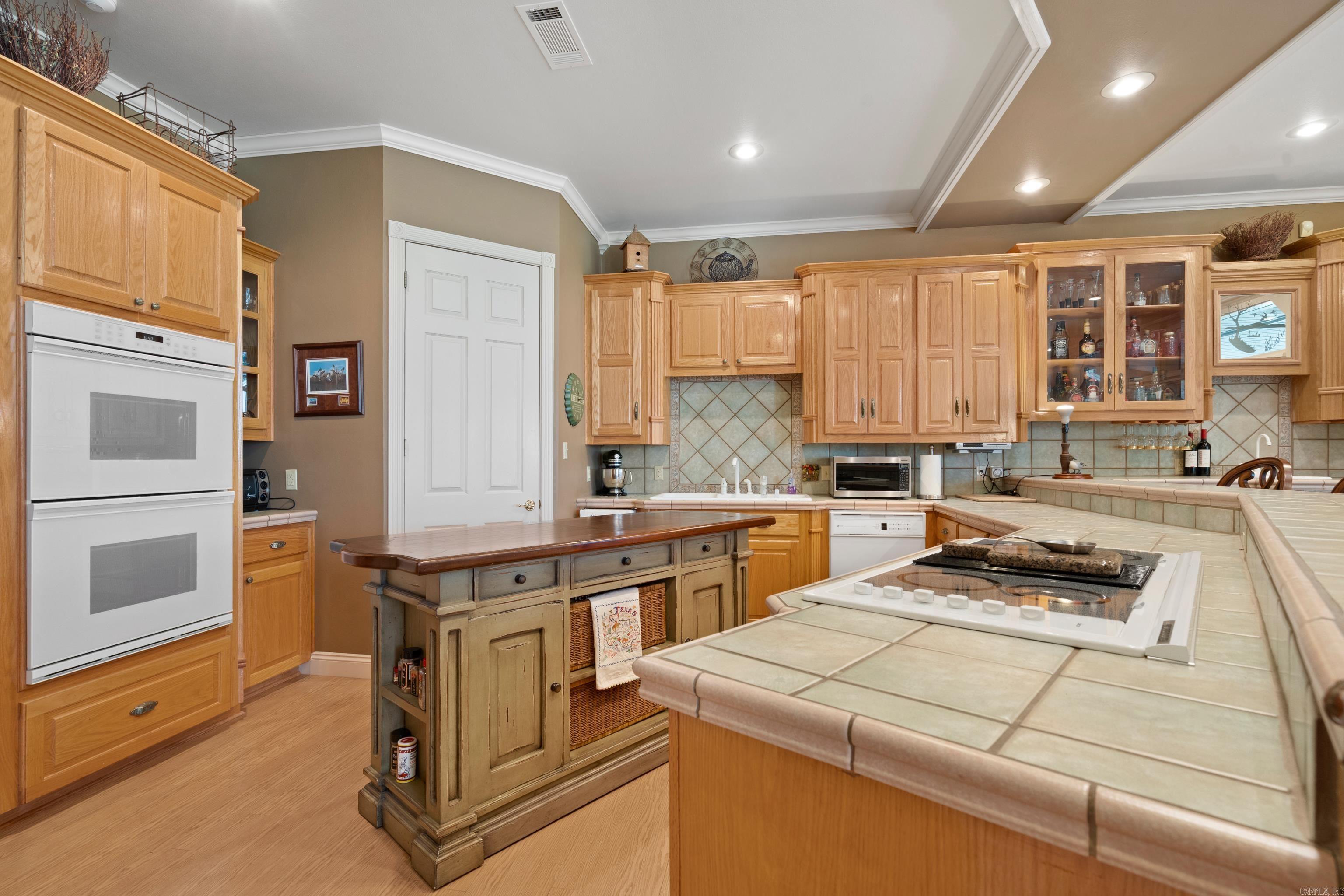 49 Bennet Cove Road Kirby, AR 71950