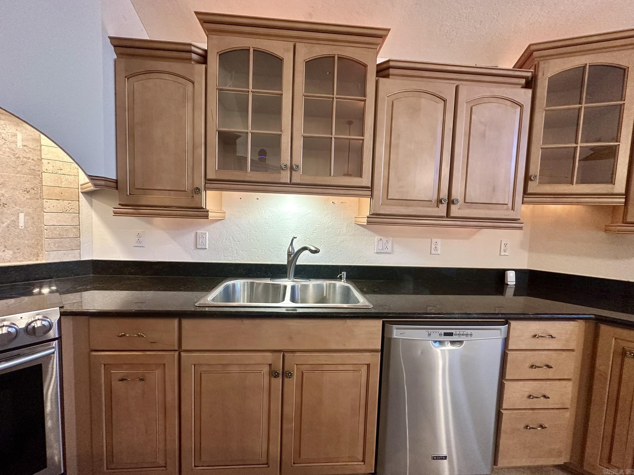 211 RG Lagrone Dr Hamburg, AR 71646