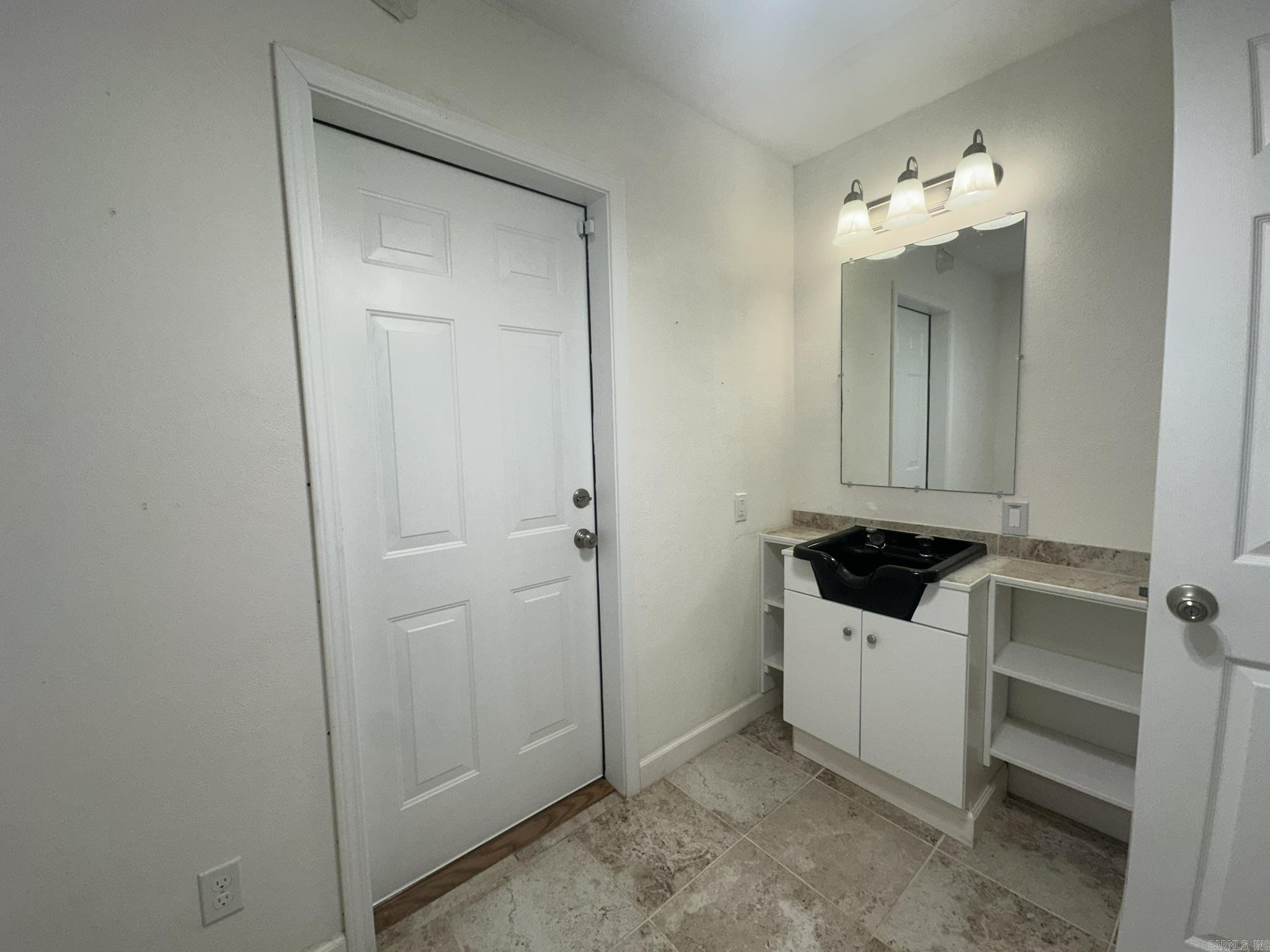 211 RG Lagrone Dr Hamburg, AR 71646