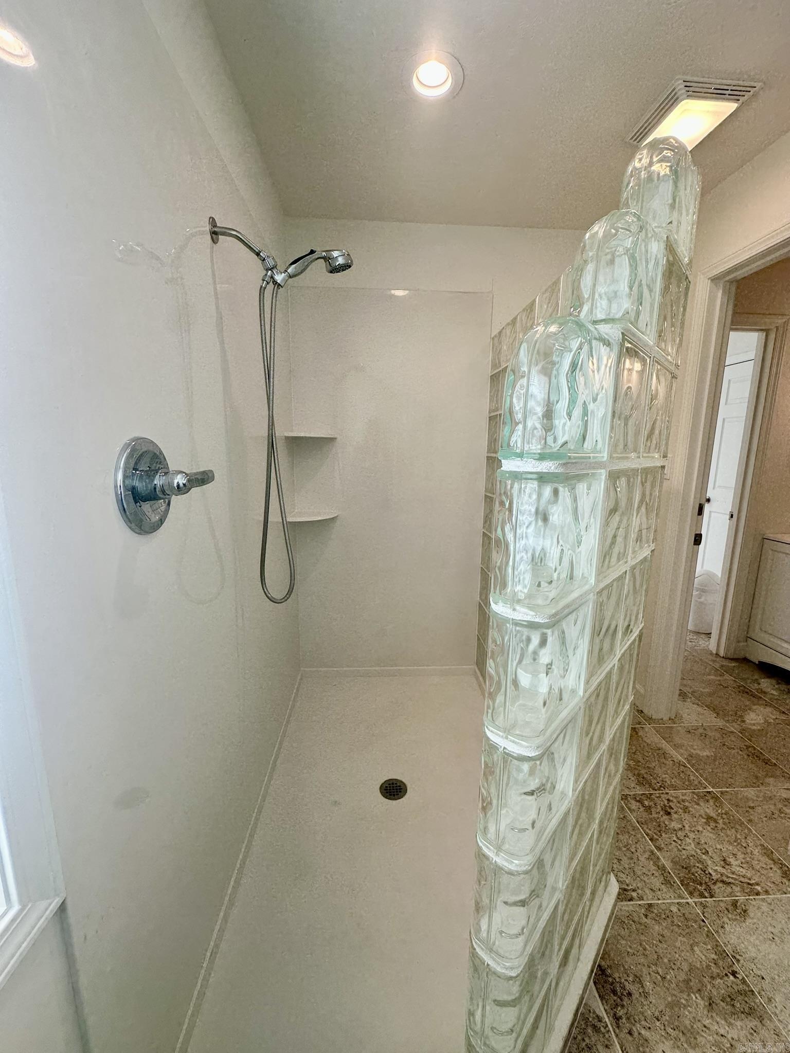 211 RG Lagrone Dr Hamburg, AR 71646