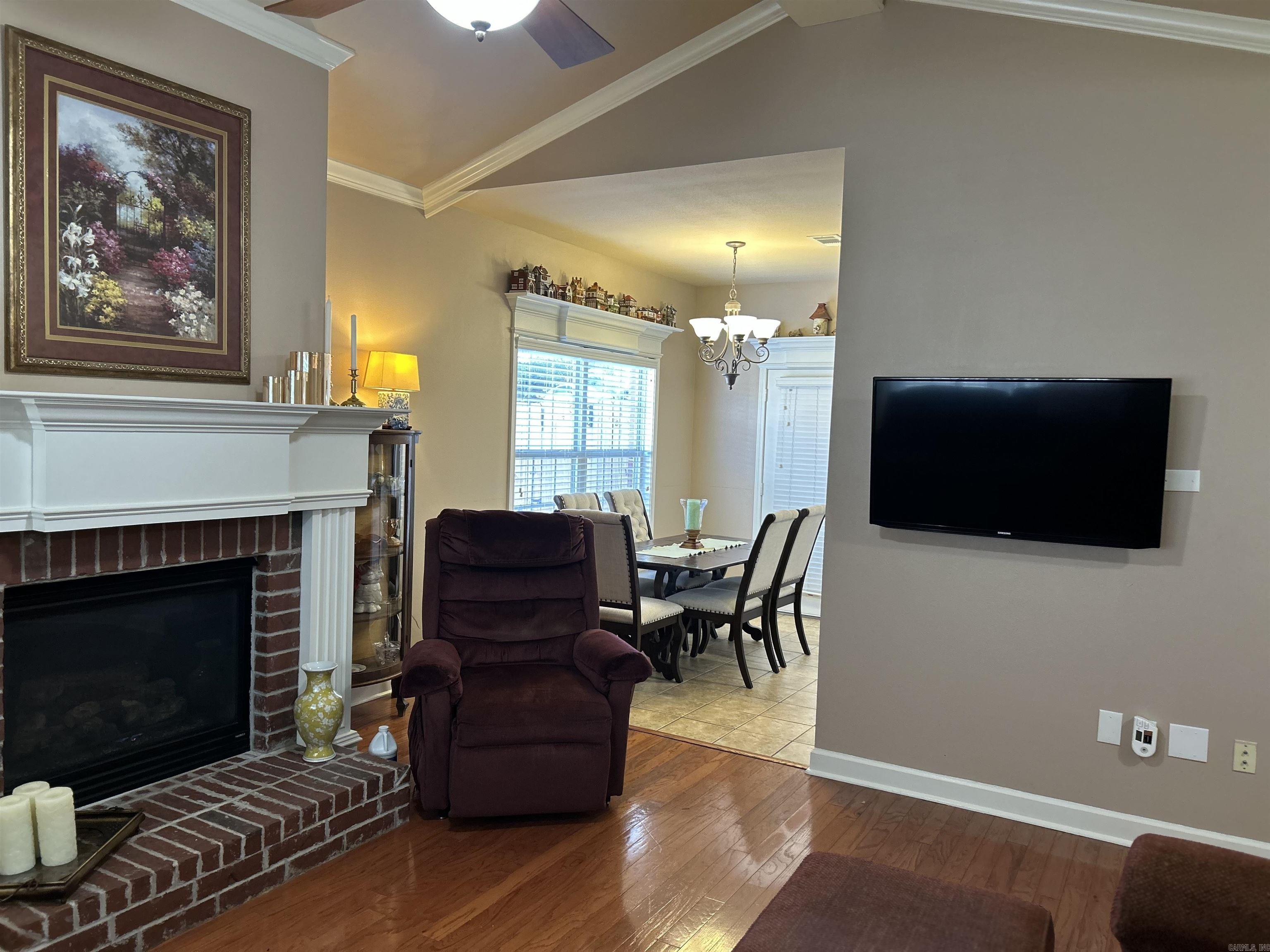 1101 SUNSET GARDENS EAST  Bryant, AR