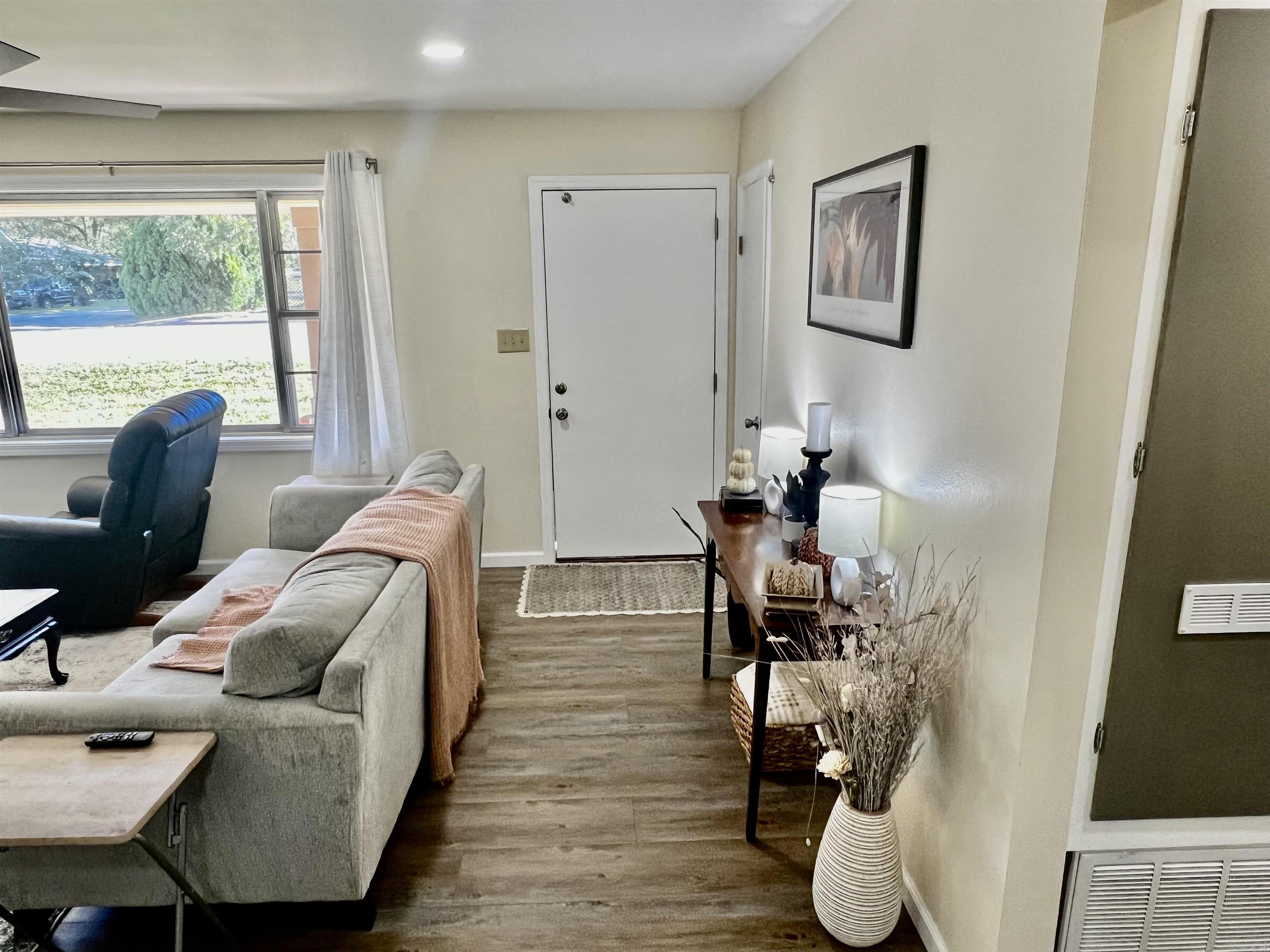 405 Poplar  Clarksville, AR