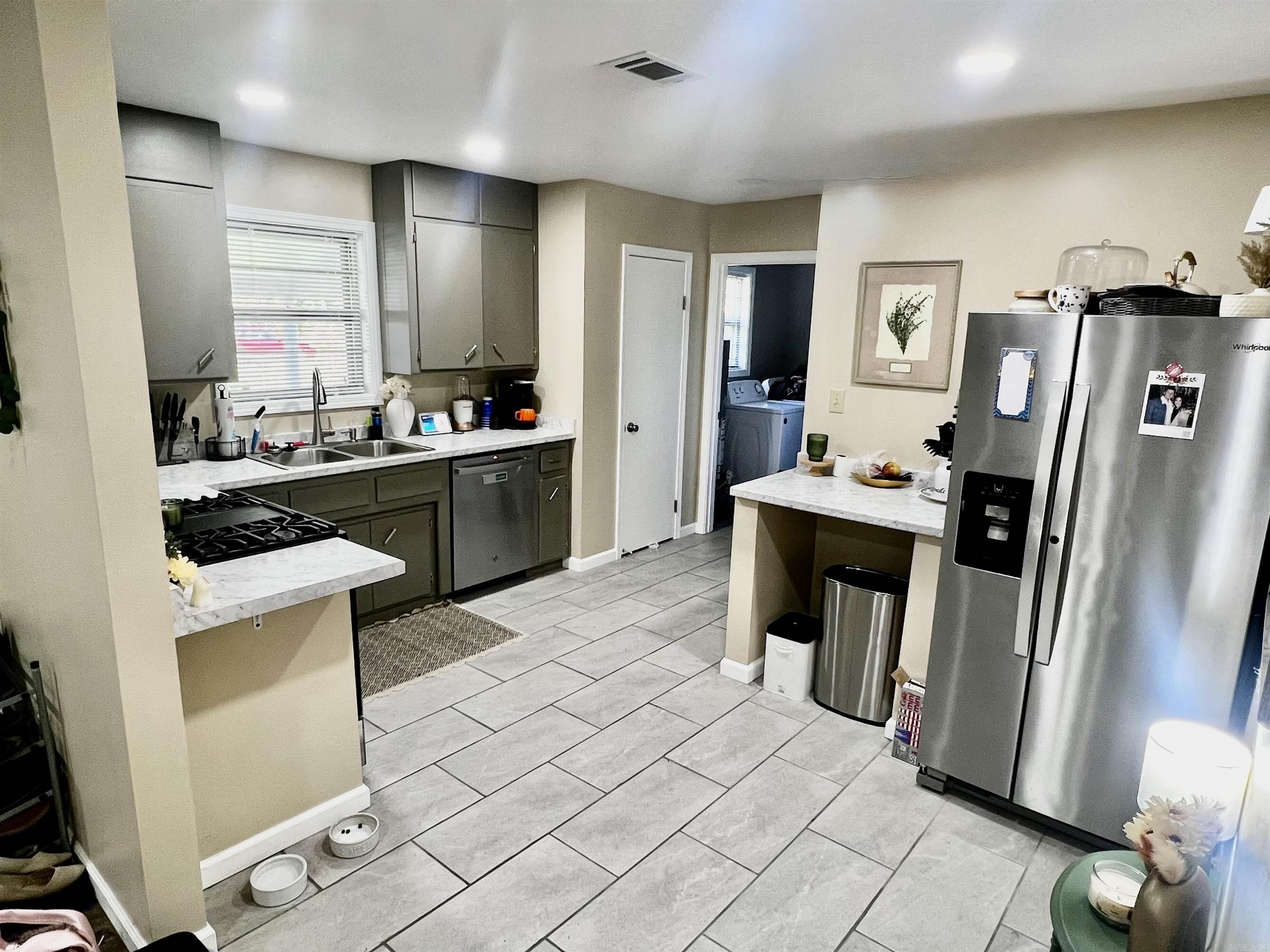 405 Poplar  Clarksville, AR