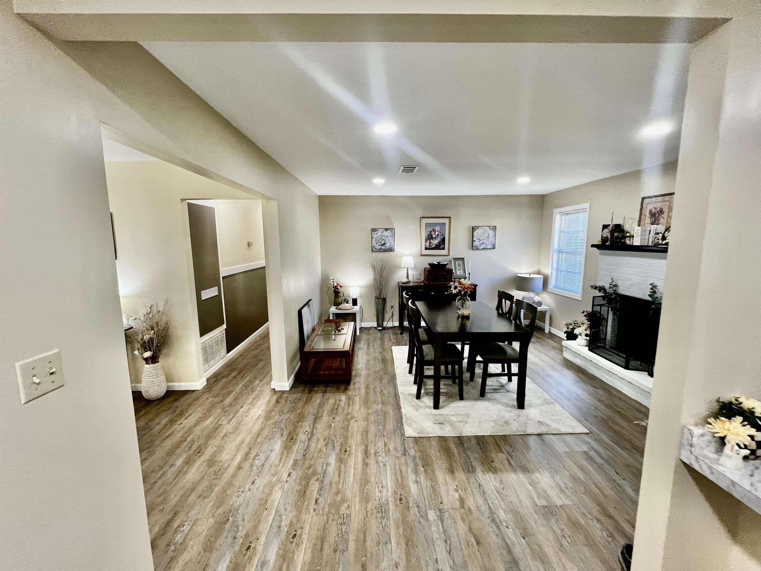 405 Poplar  Clarksville, AR