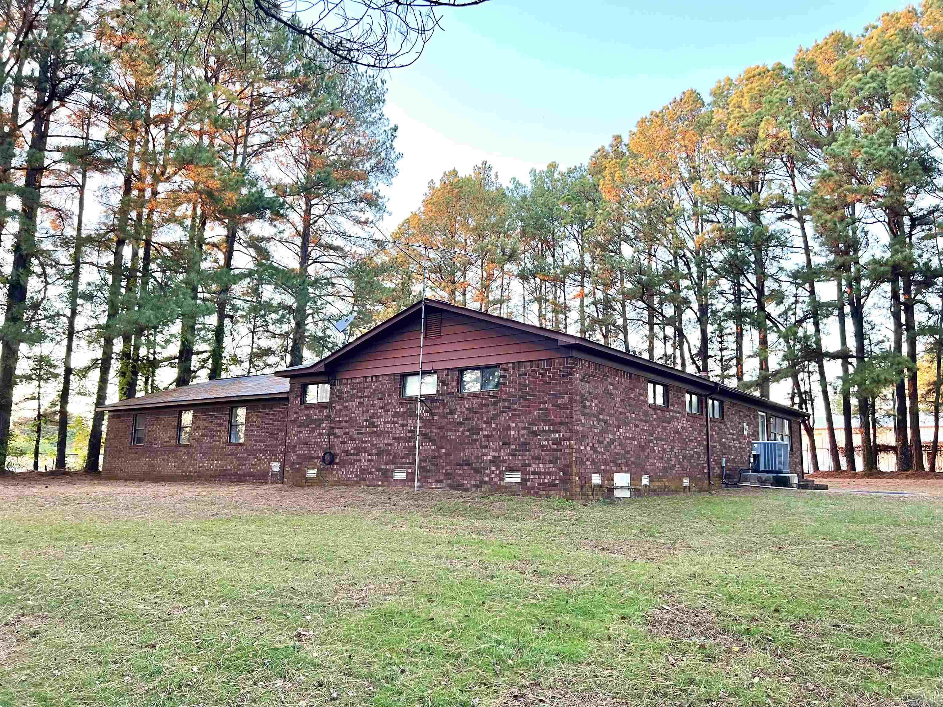 733 Hwy 5  Rose Bud, AR