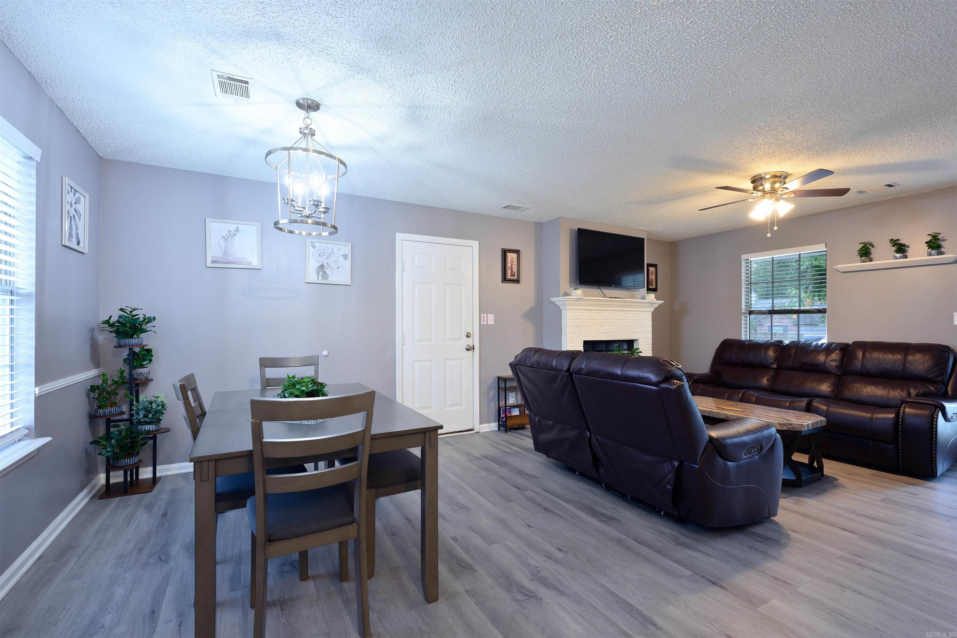 2 Pinedale Cv Mabelvale, AR 72103