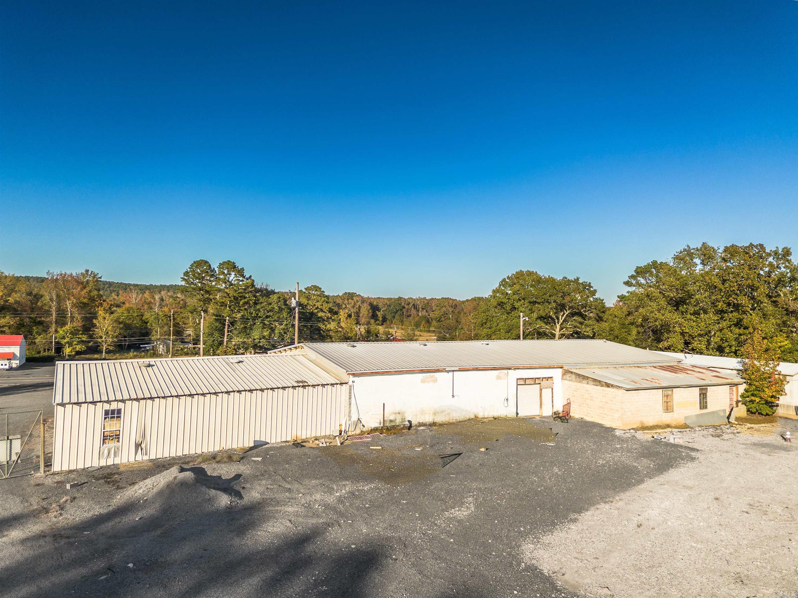 16523 Mac Arthur Dr  North Little Rock, AR