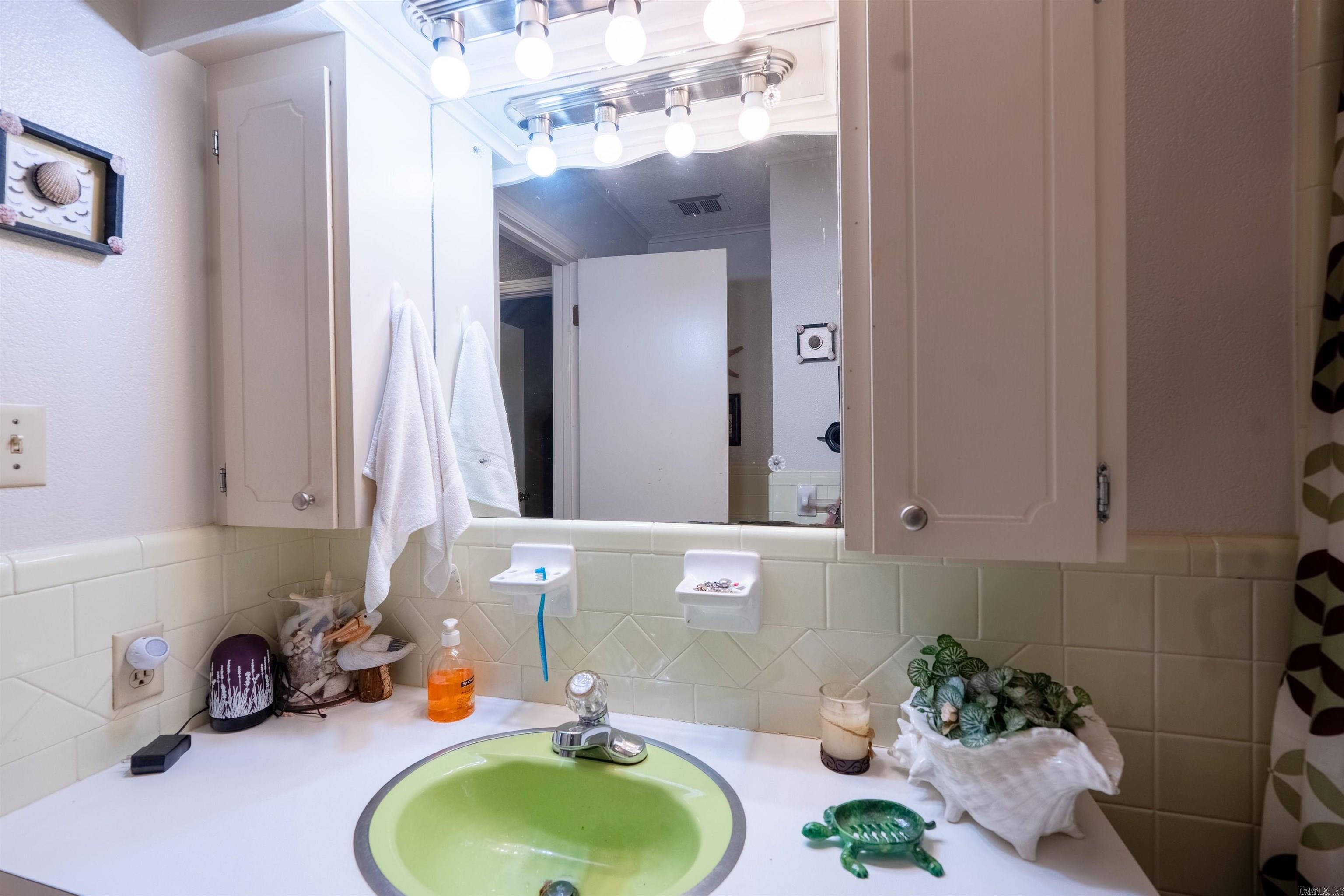 74 River Bluff  Heber Springs, AR