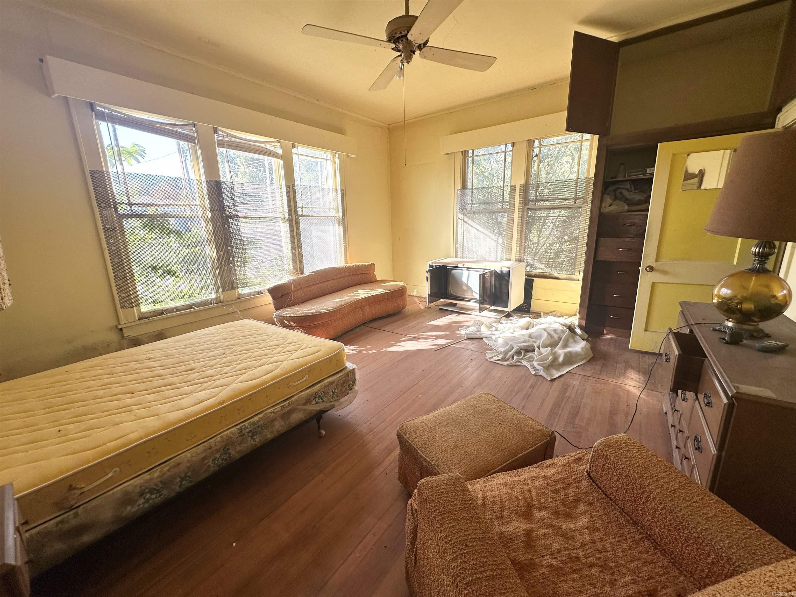 1207 W 6th  Pine Bluff, AR