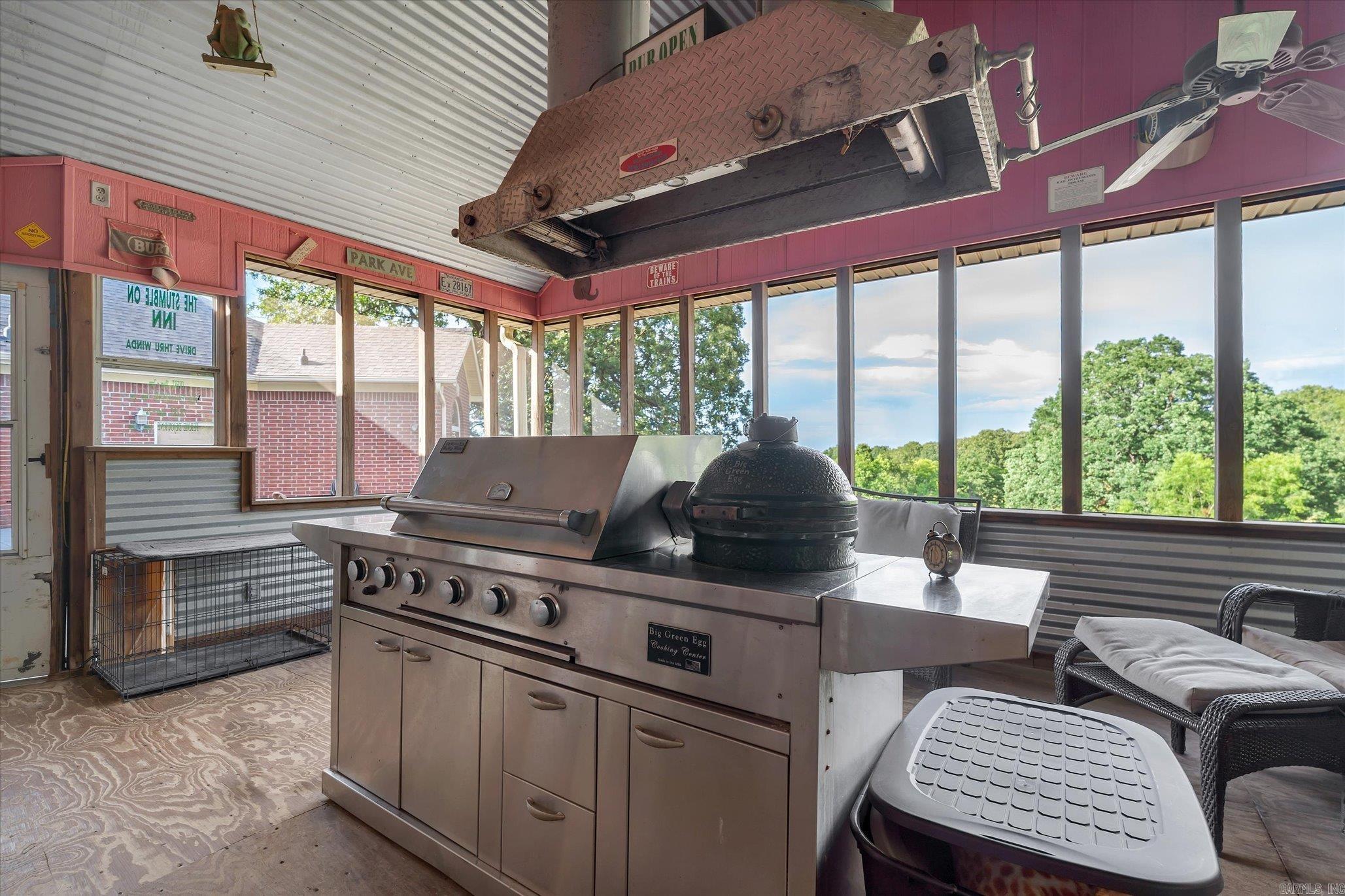 15355 Pleasant Grove Lane Harrisburg, AR 72432