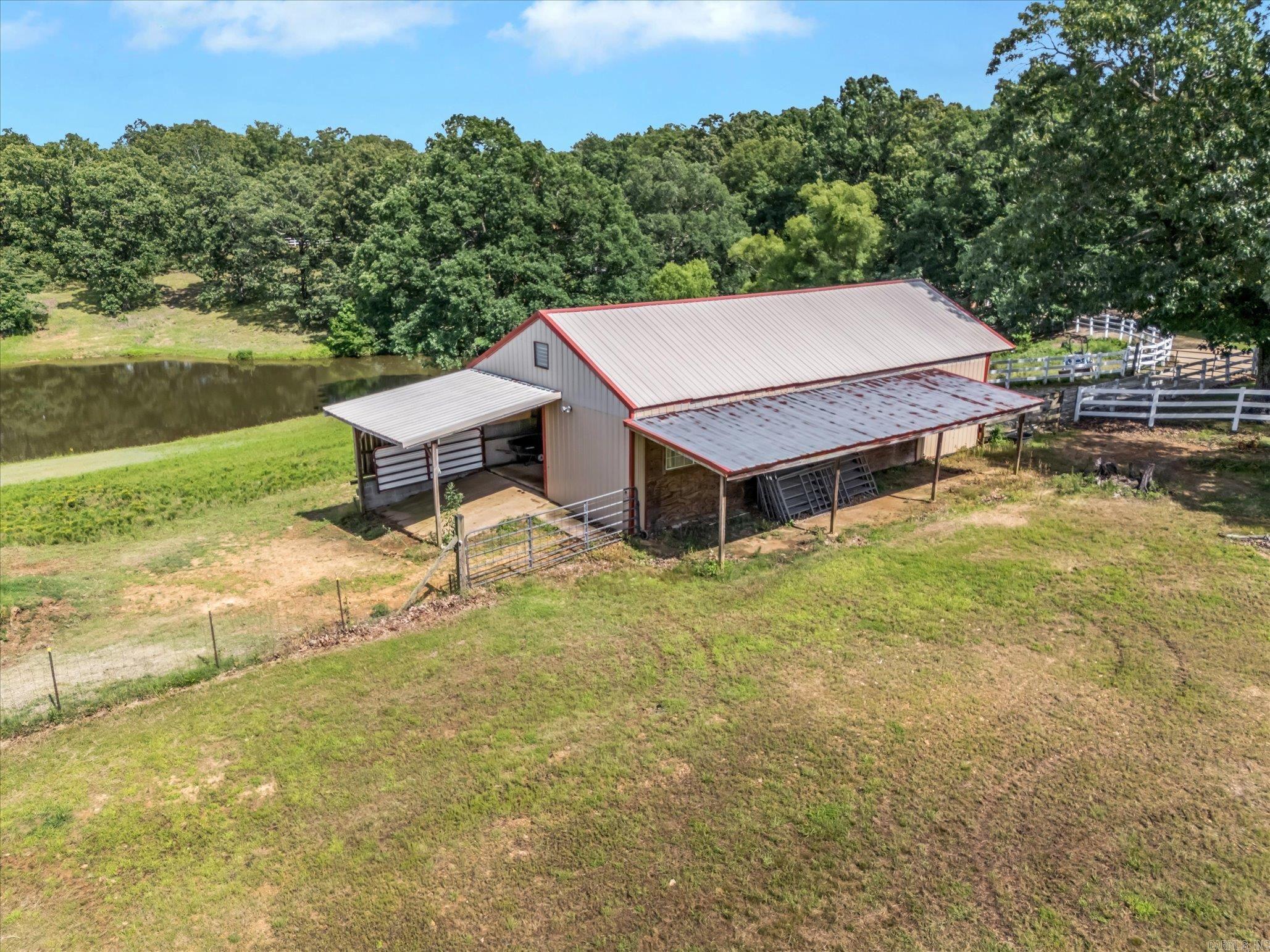 15355 Pleasant Grove Lane Harrisburg, AR 72432