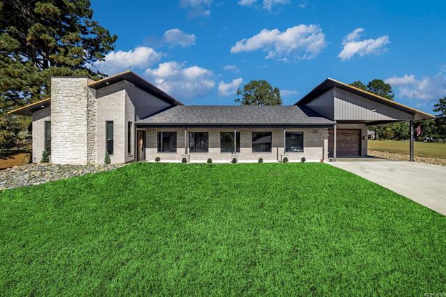 181  Pico  Hot Springs, AR