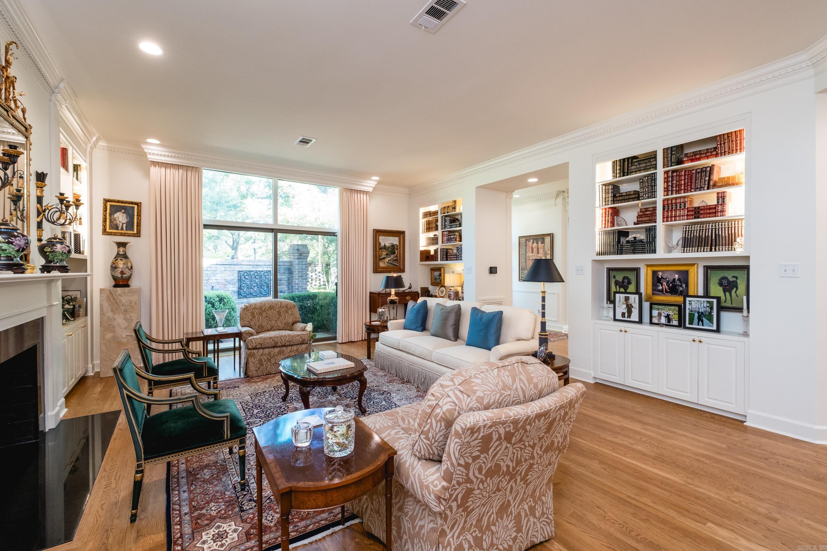 1 Riverbend Road  Little Rock, AR