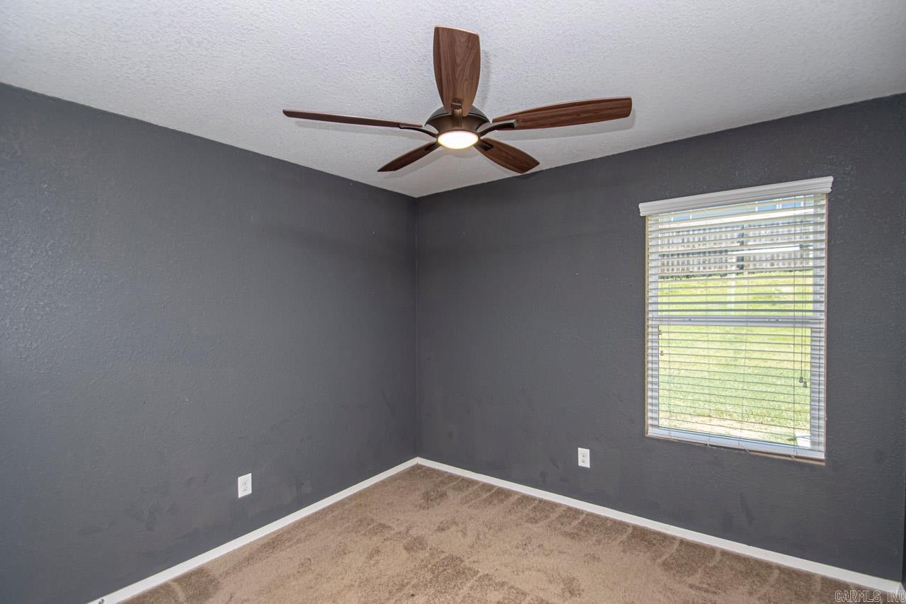 14 Oakland  Austin, AR