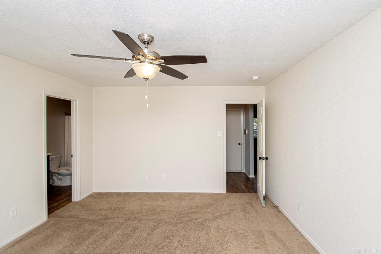 14 Oakland  Austin, AR