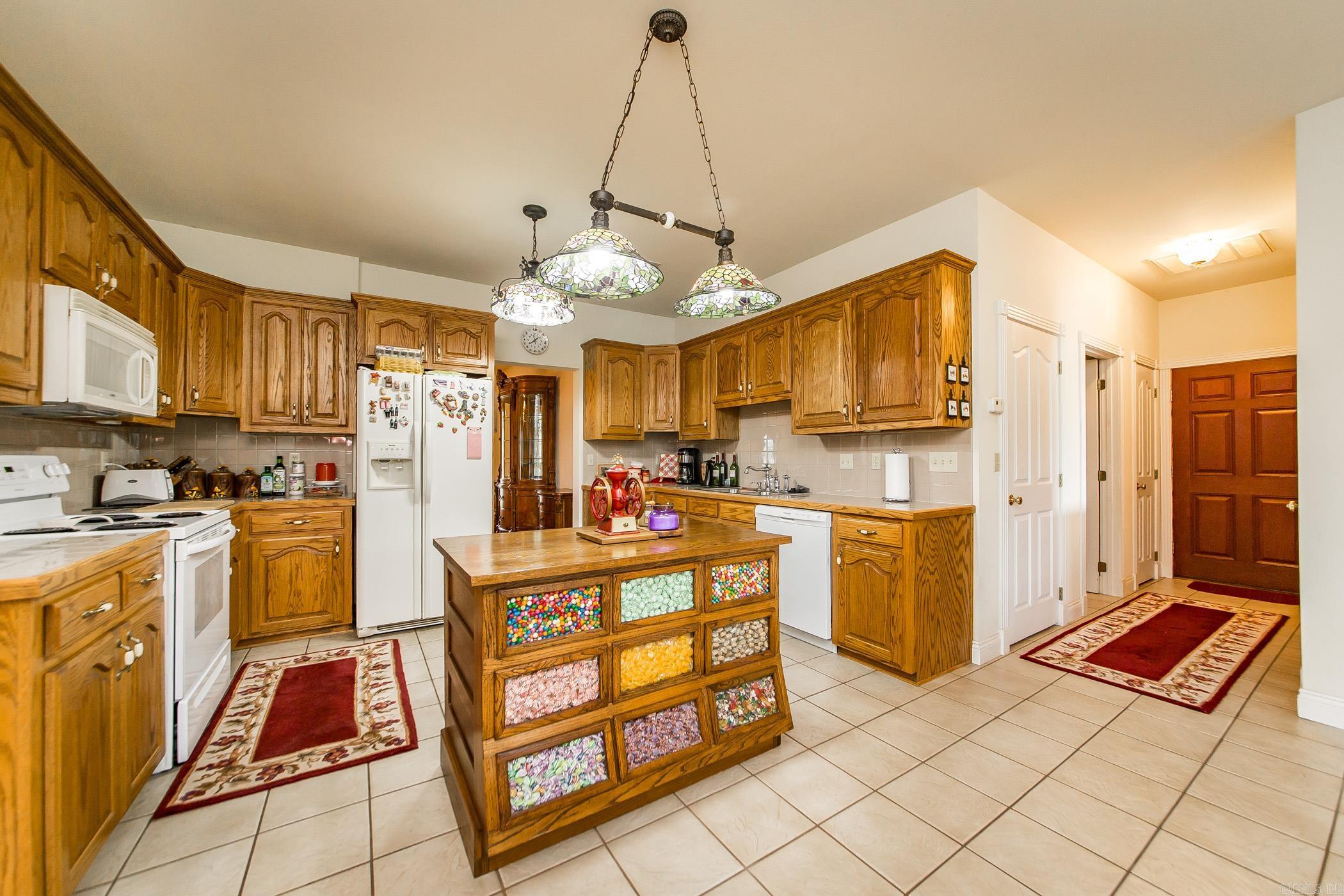 325 Cottage Creek Lane  Bee Branch, AR