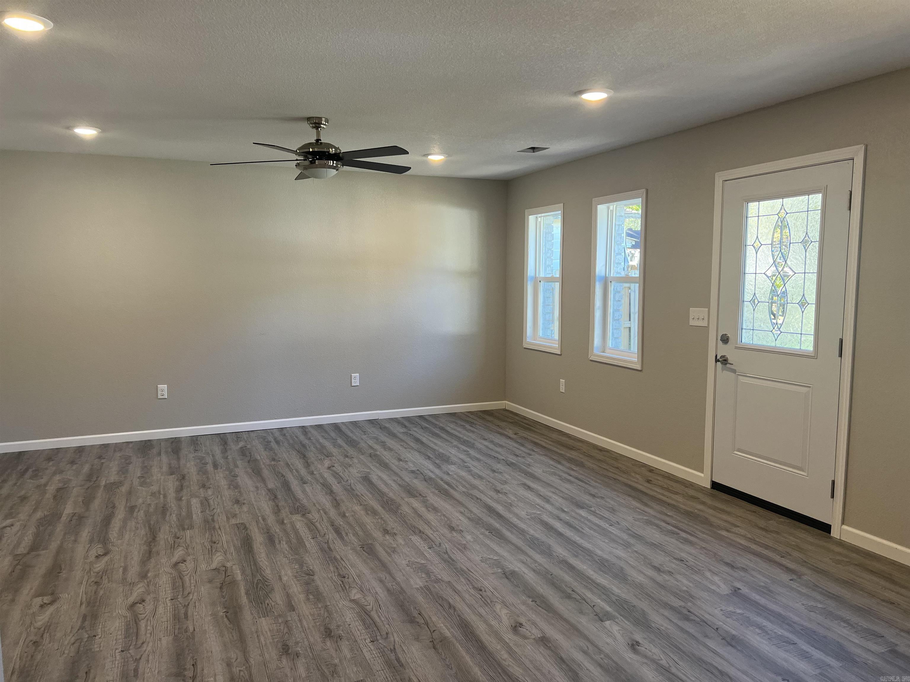 412 Ellis  Trumann, AR