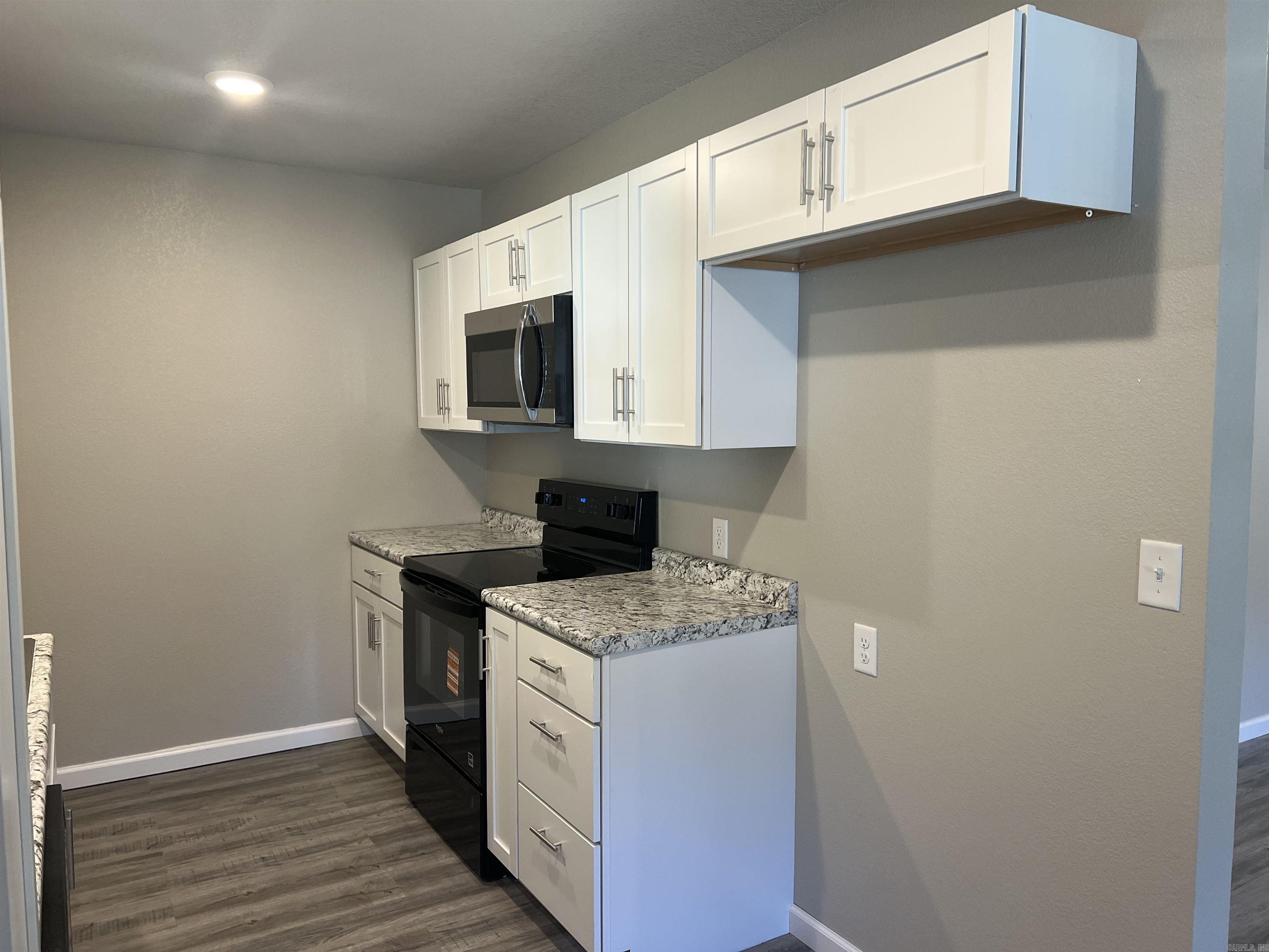 412 Ellis  Trumann, AR