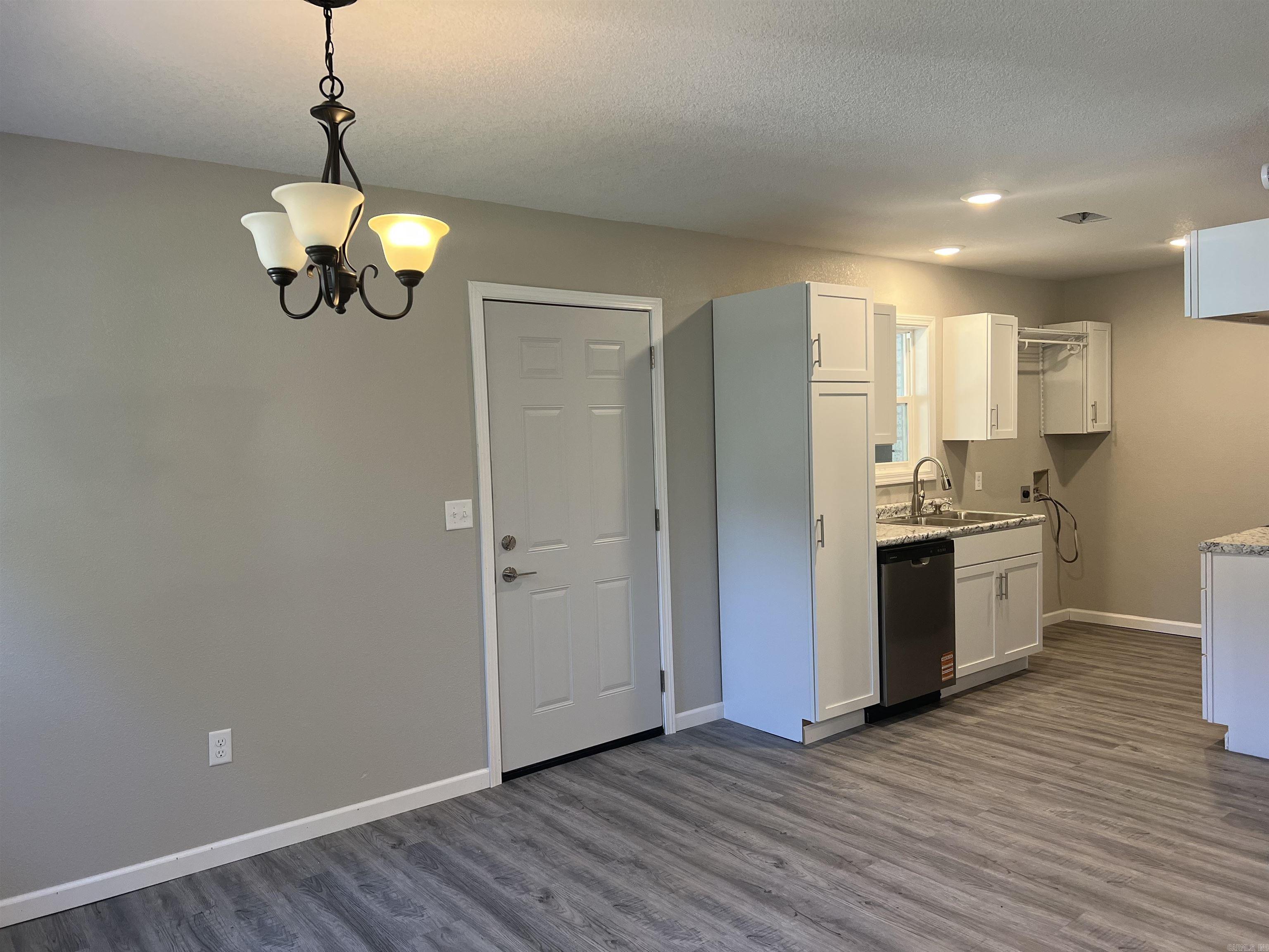 412 Ellis  Trumann, AR