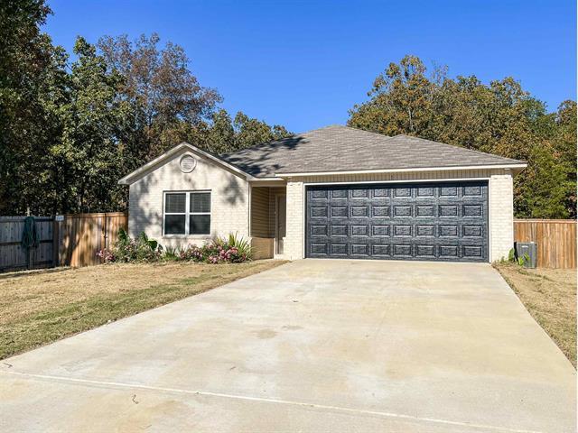 1  Barn Cat  Conway, AR
