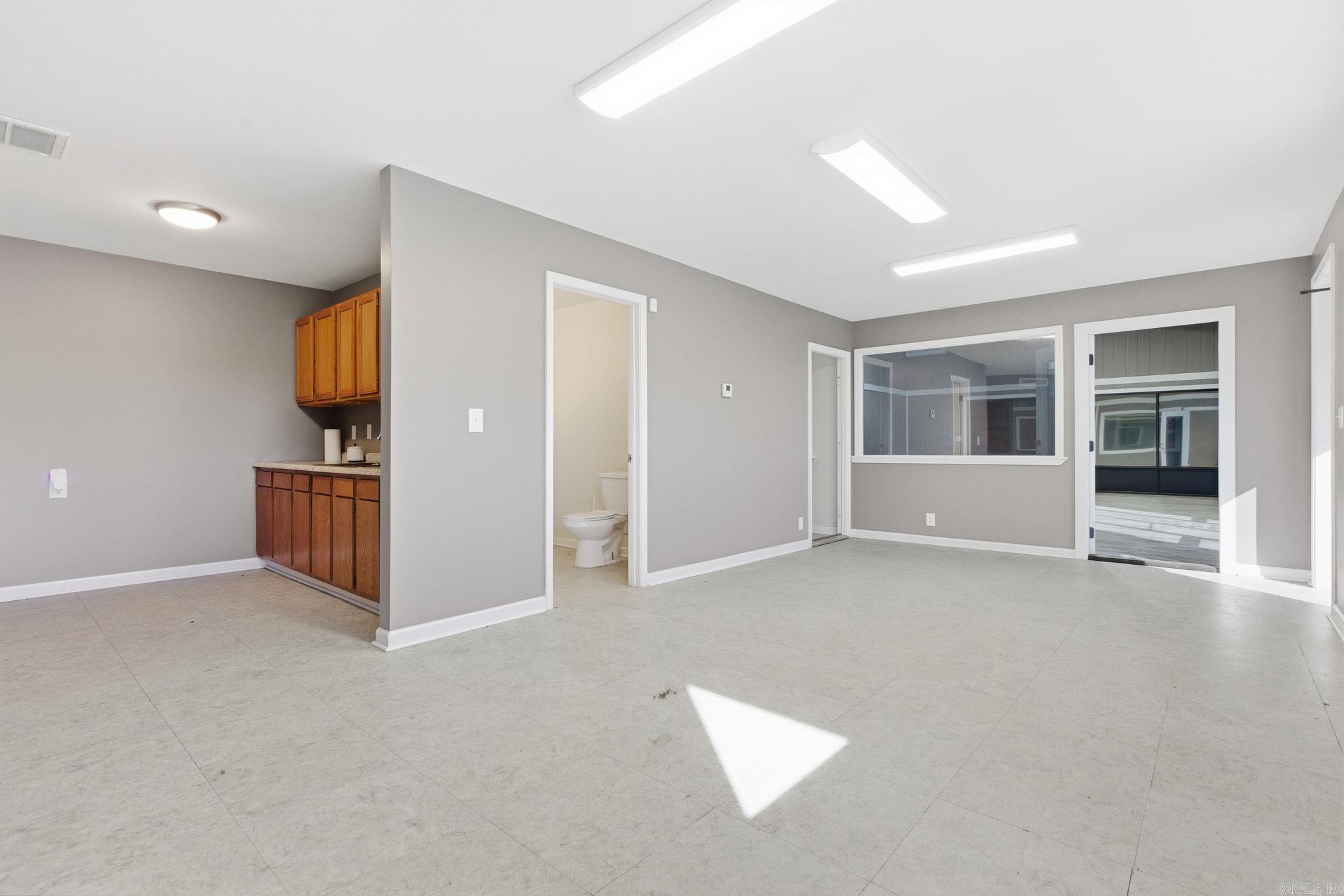 207 Campbell Dr  Beebe, AR