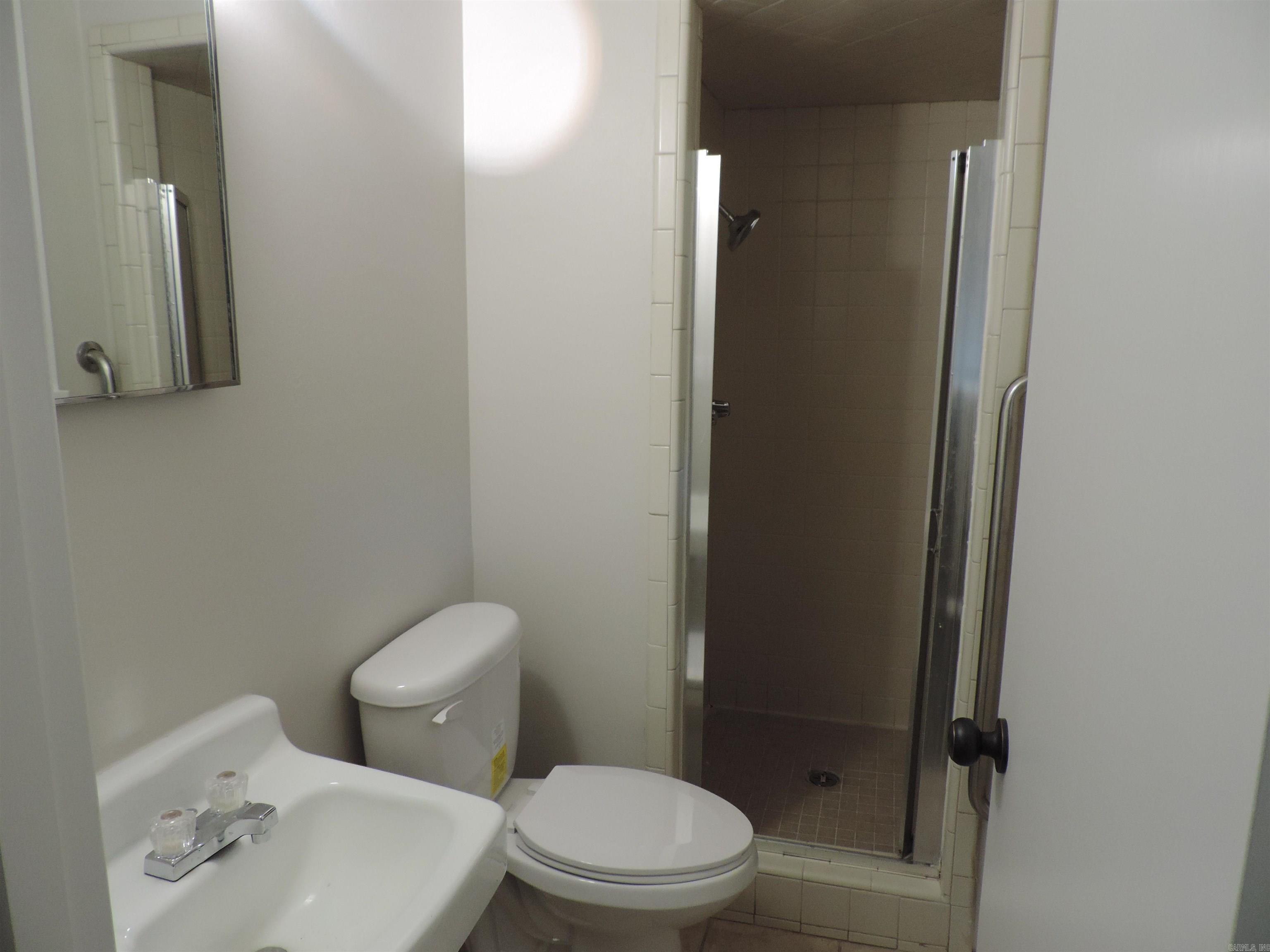 212 S Adcock  Dumas, AR