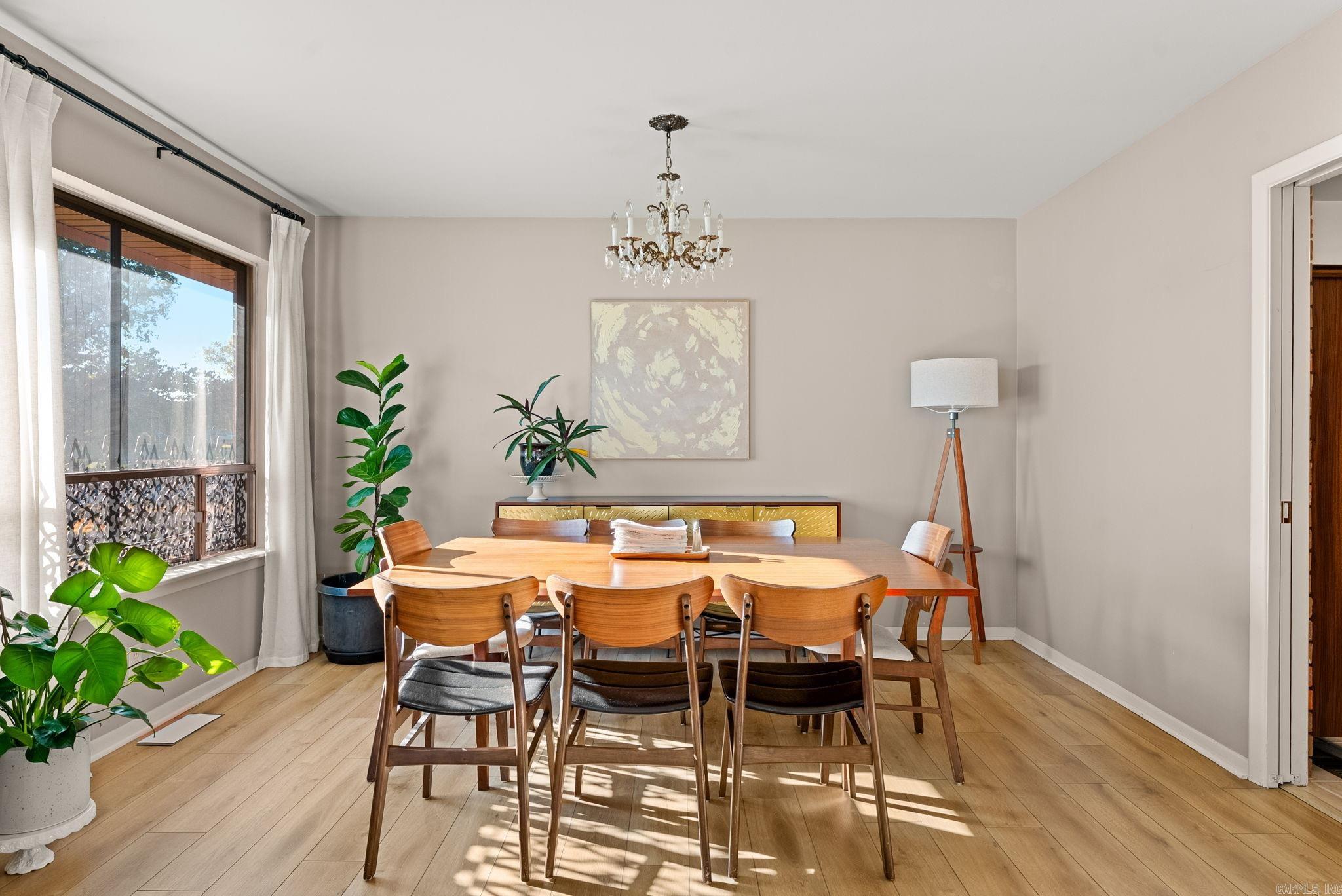 1009 Cherry Hill Dr  North Little Rock, AR