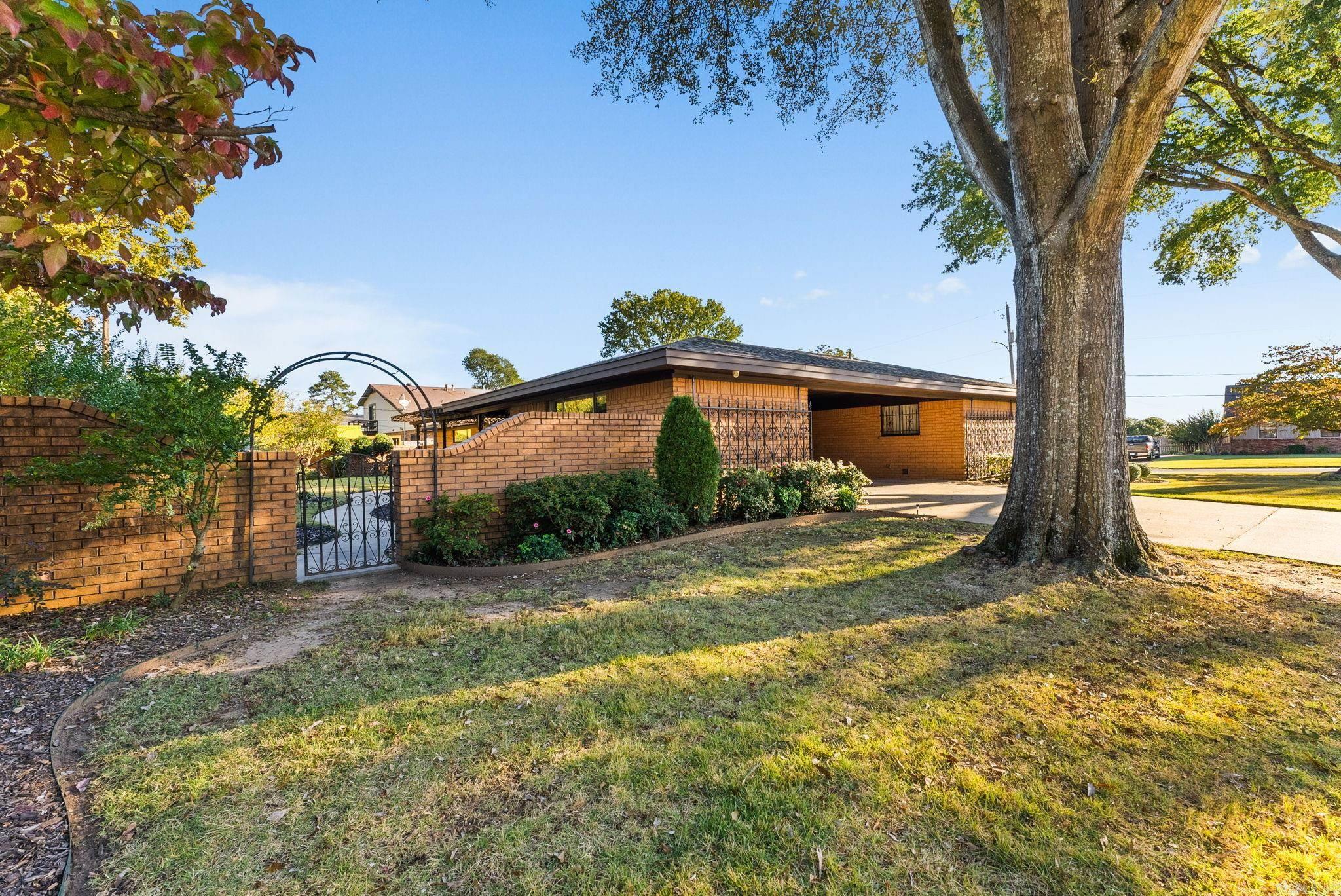 1009 Cherry Hill Dr  North Little Rock, AR