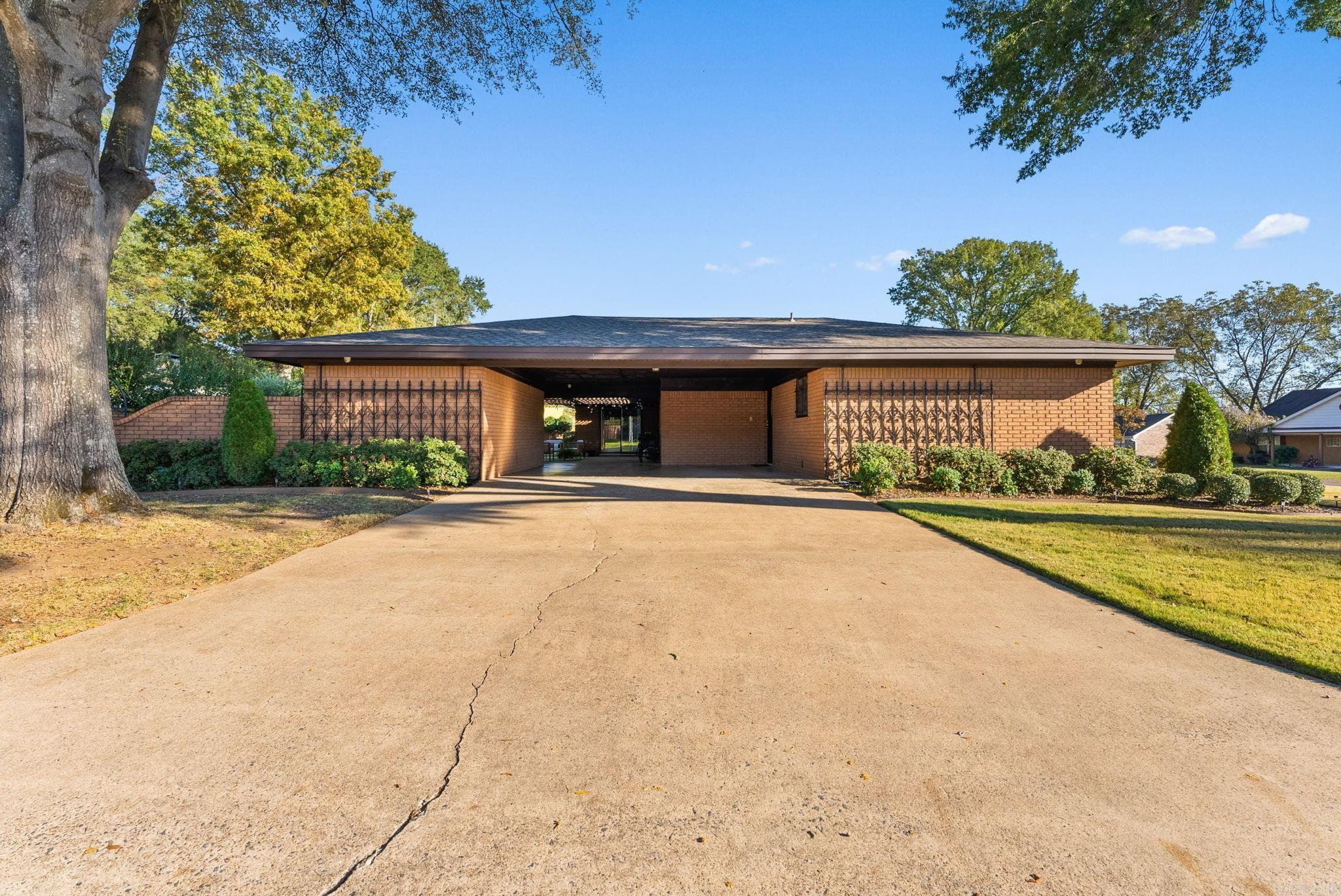 1009 Cherry Hill Dr  North Little Rock, AR