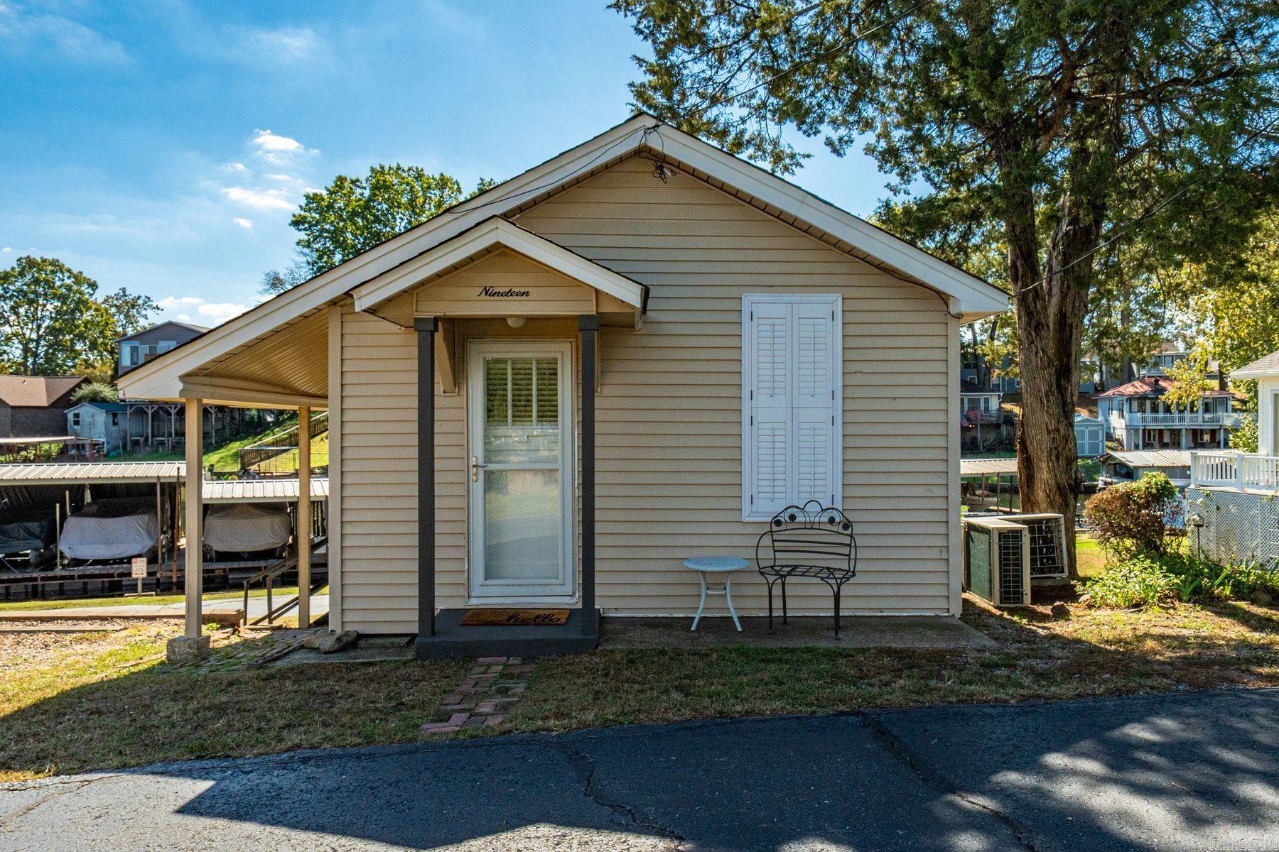 105 Chambers Point, #19  Hot Springs, AR