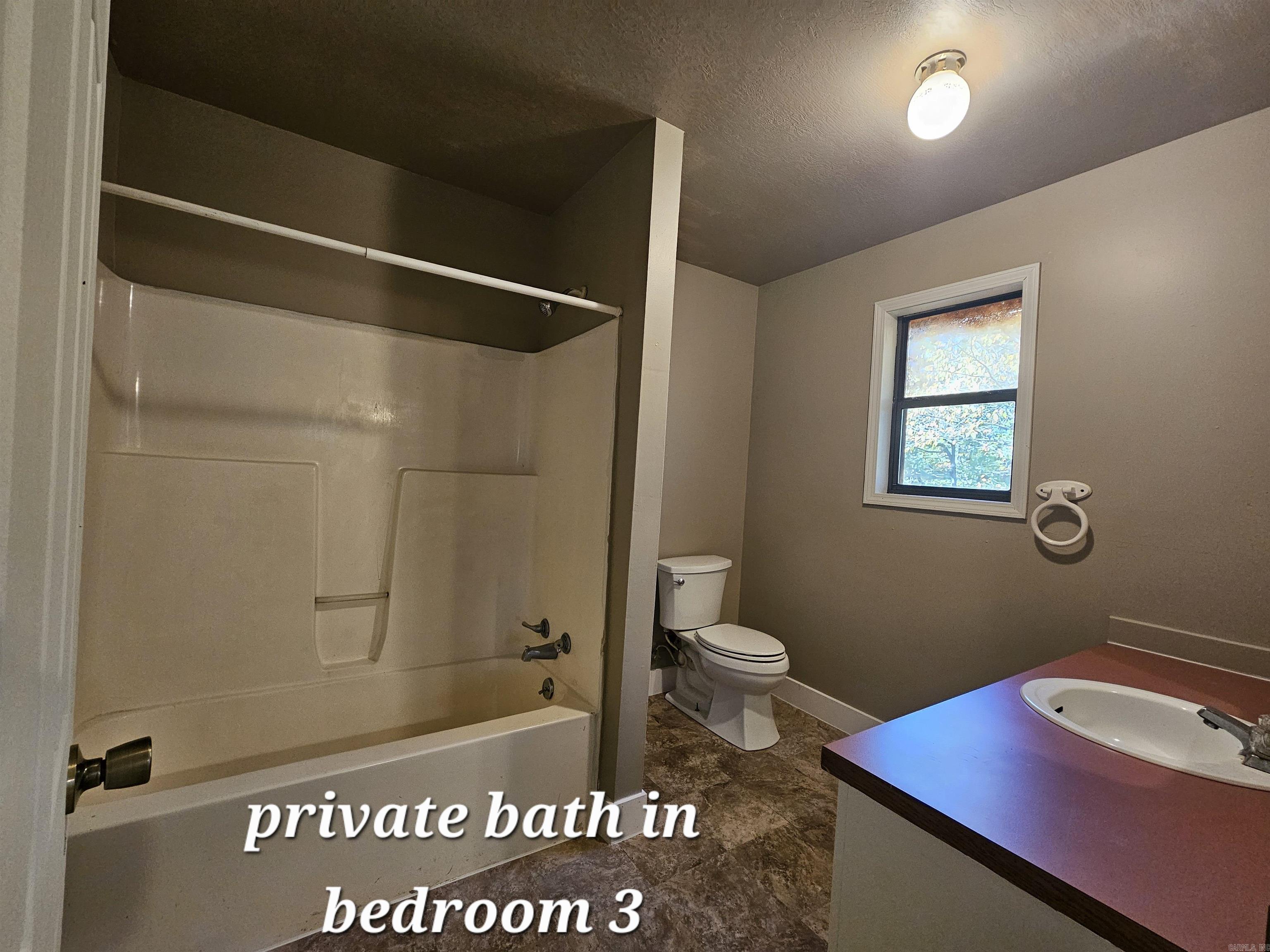 234 N Ridgeway Way Marshall, AR 72650