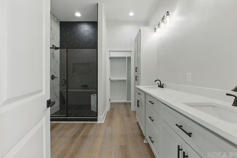 4822 Coronell Bryant, AR 72002