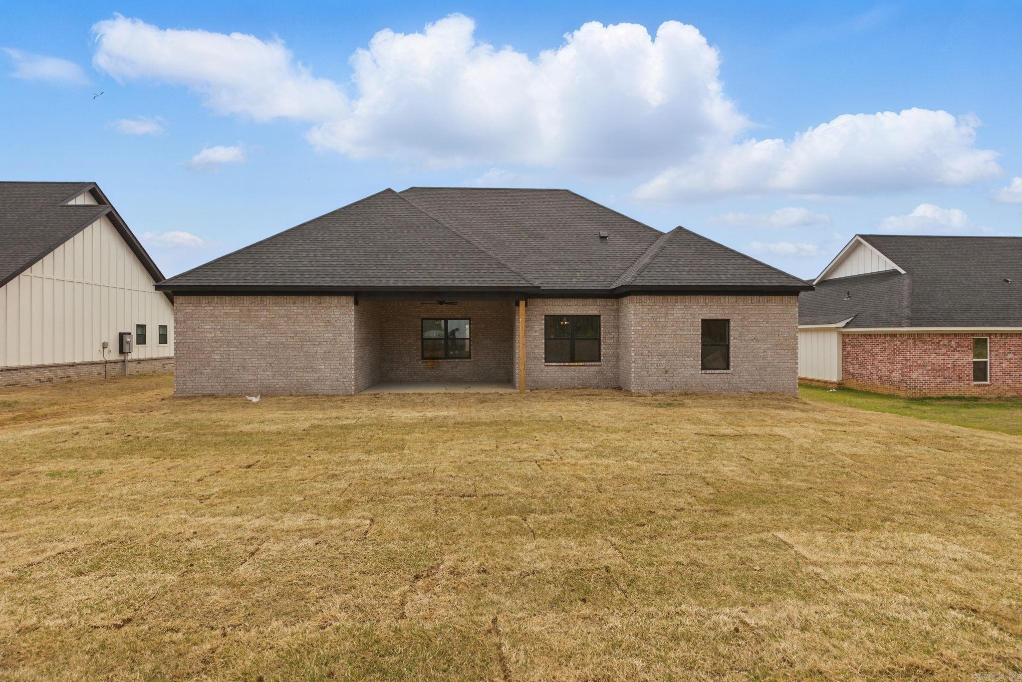 4822 Coronell Bryant, AR 72002