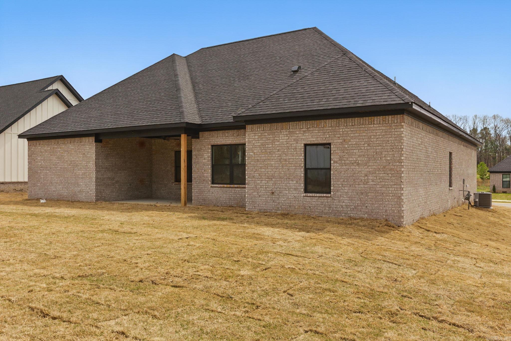4822 Coronell Bryant, AR 72002