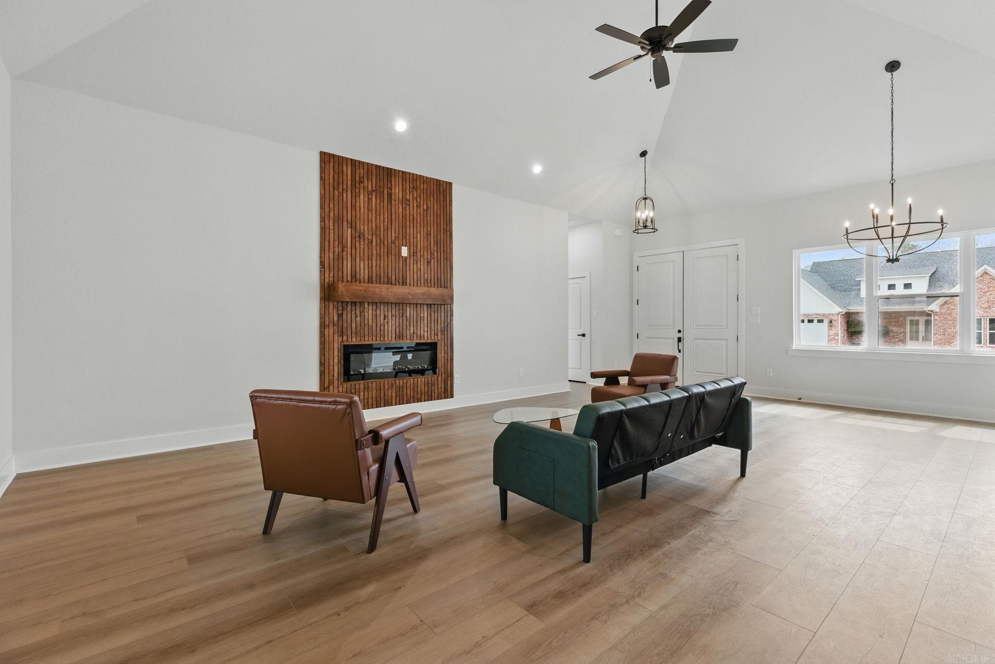 4822 Coronell Bryant, AR 72002