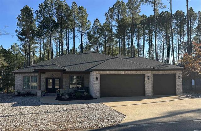 34  Victoria  Hot Springs Village, AR