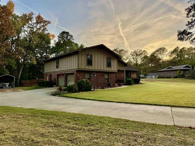 196  Jackson Manor  Hot Springs, AR