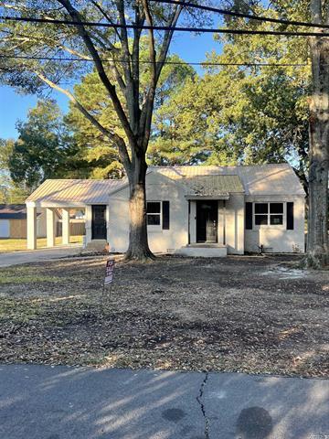 303 N Main  Bald Knob, AR