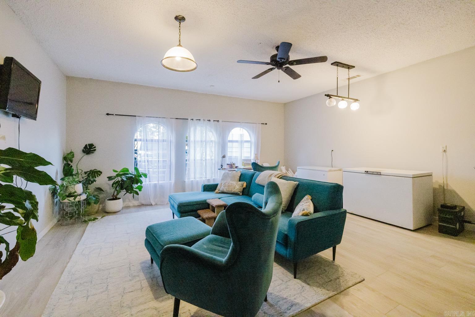 8524 HART ROAD  Benton, AR