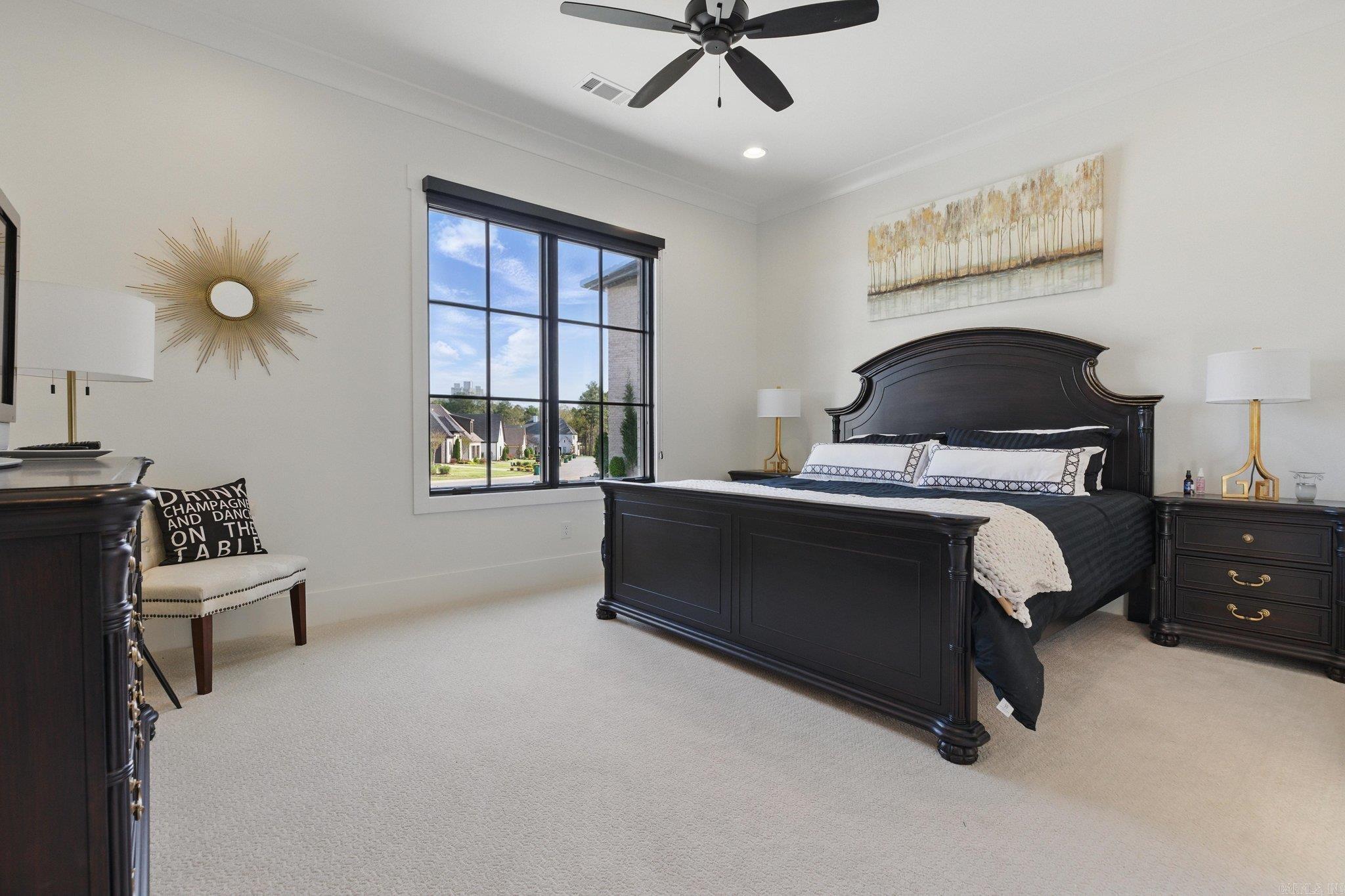 125 Hallen  Little Rock, AR