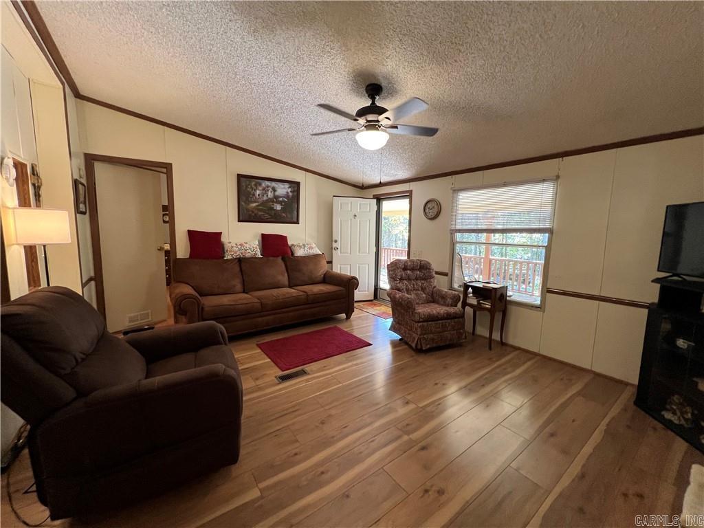 5498 HWY 359  Lamar, AR