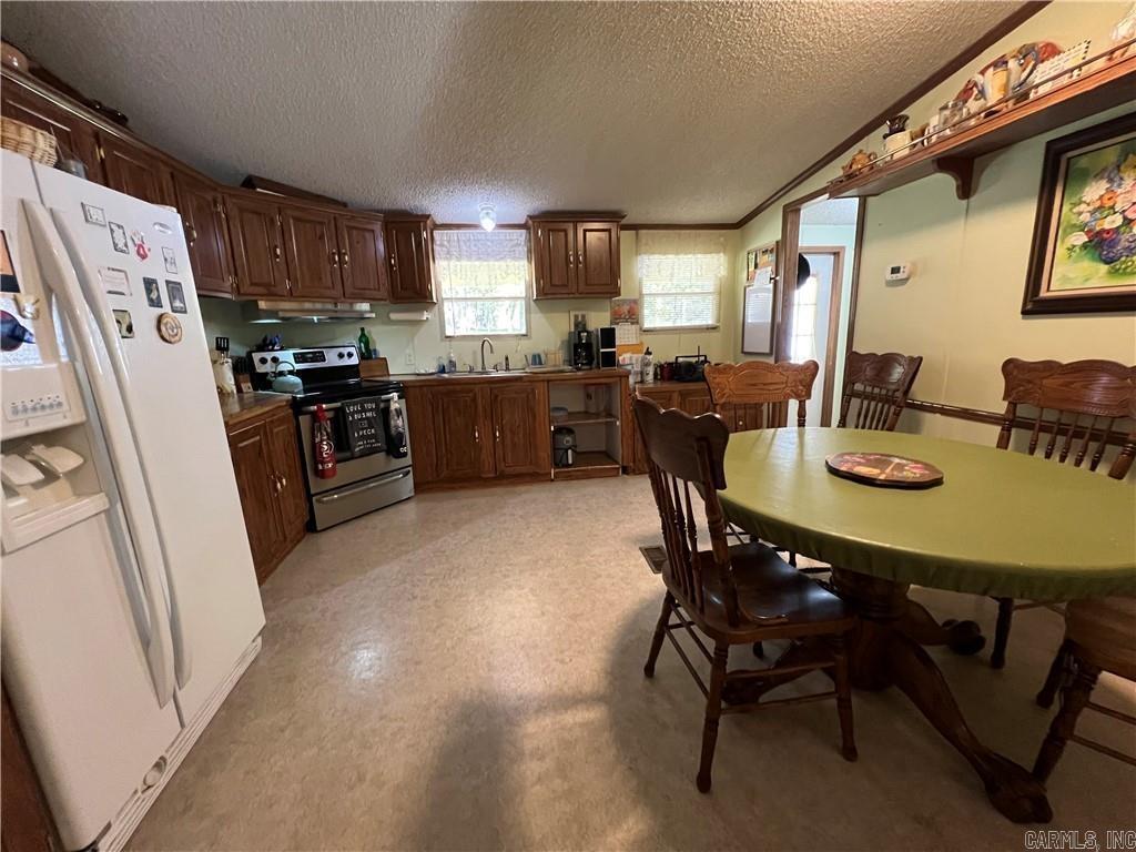 5498 HWY 359  Lamar, AR