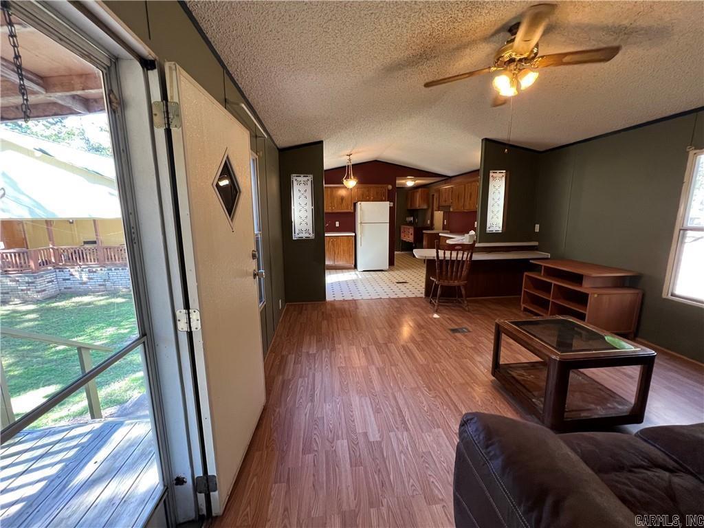 5498 HWY 359  Lamar, AR