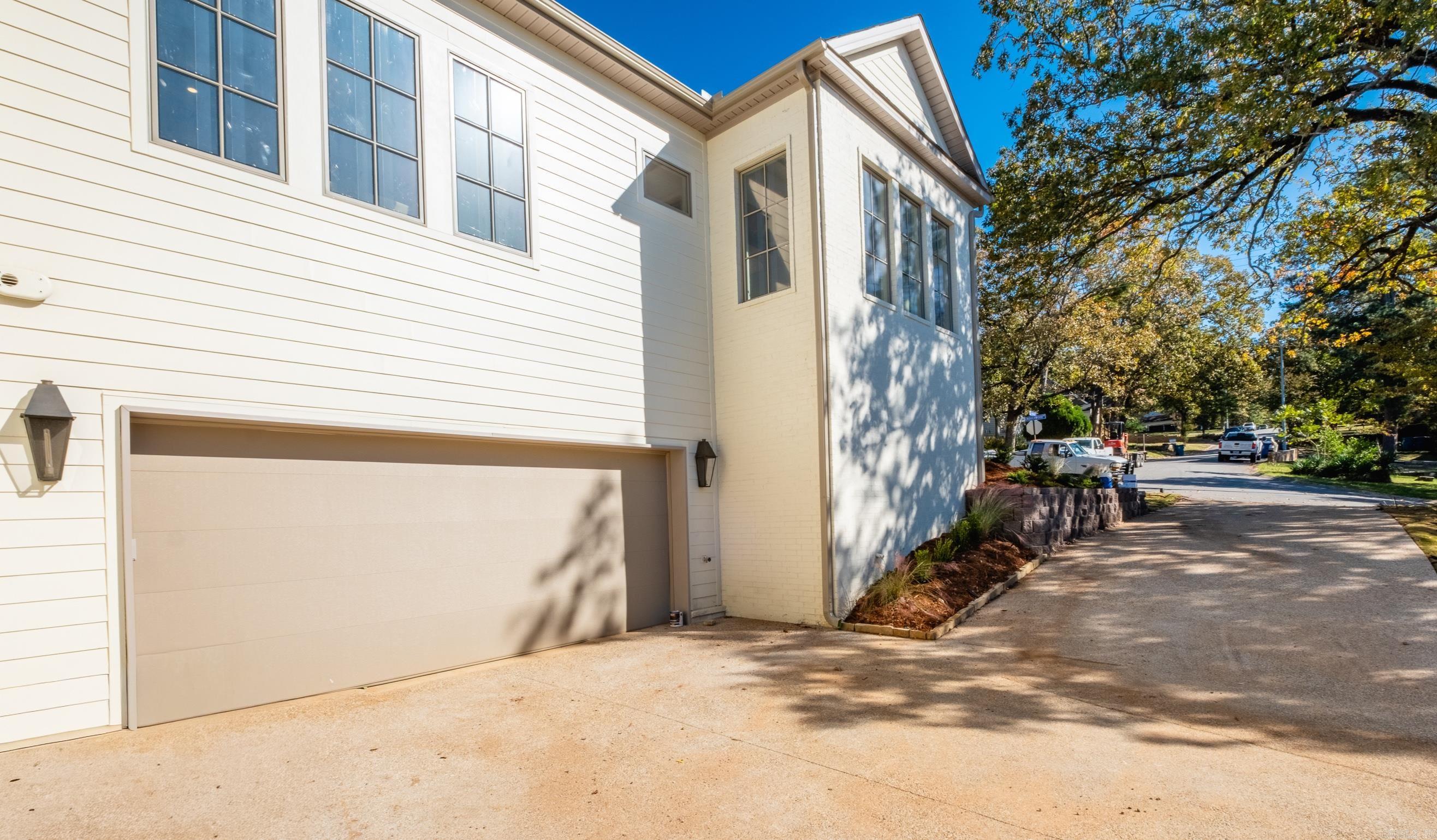 2900 Crouchwood  Little Rock, AR