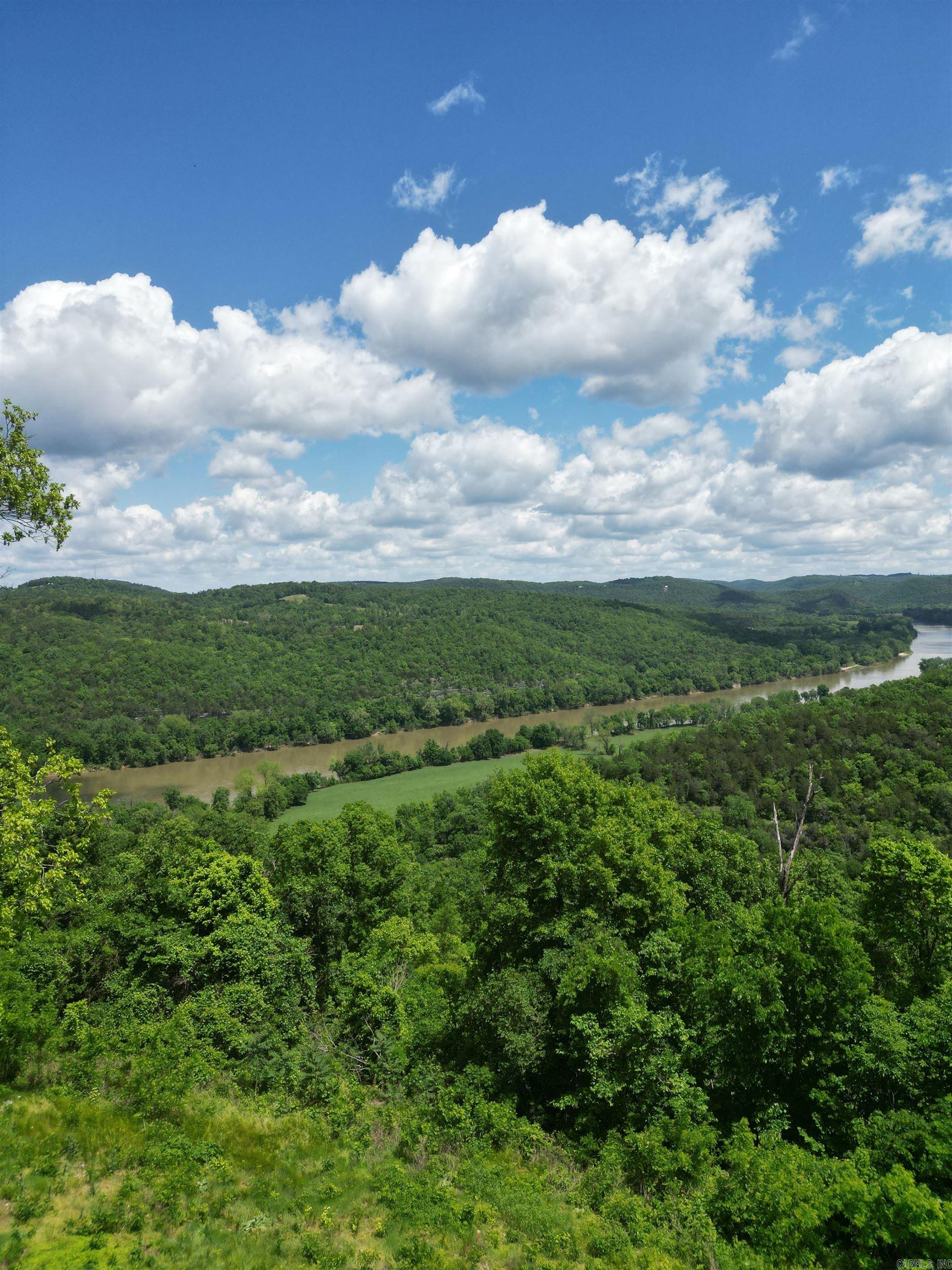 000 Eagle Point  Mountain View, AR